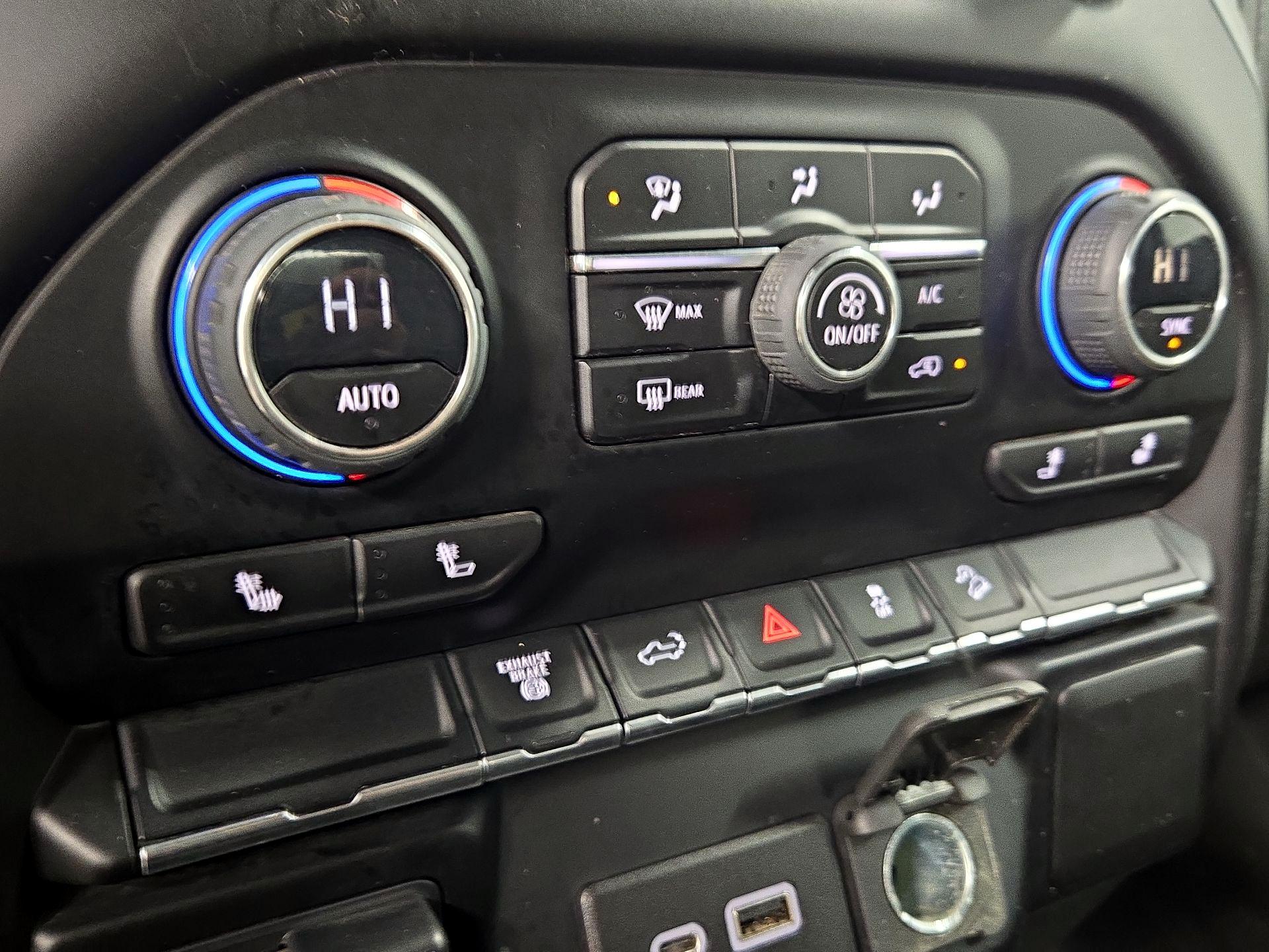 Thumbnail: 2023 Chevrolet Silverado 2500 - 16