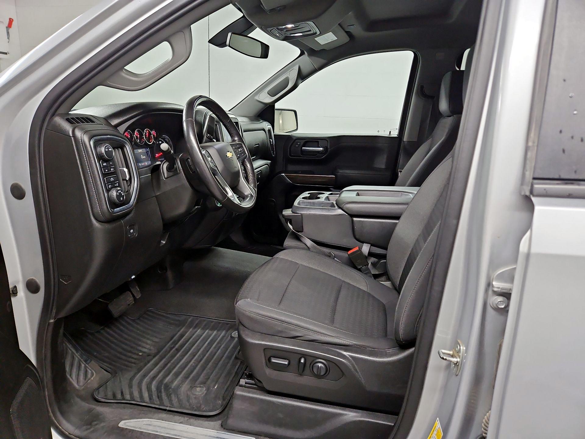 Thumbnail: 2021 Chevrolet Silverado 1500 - 11