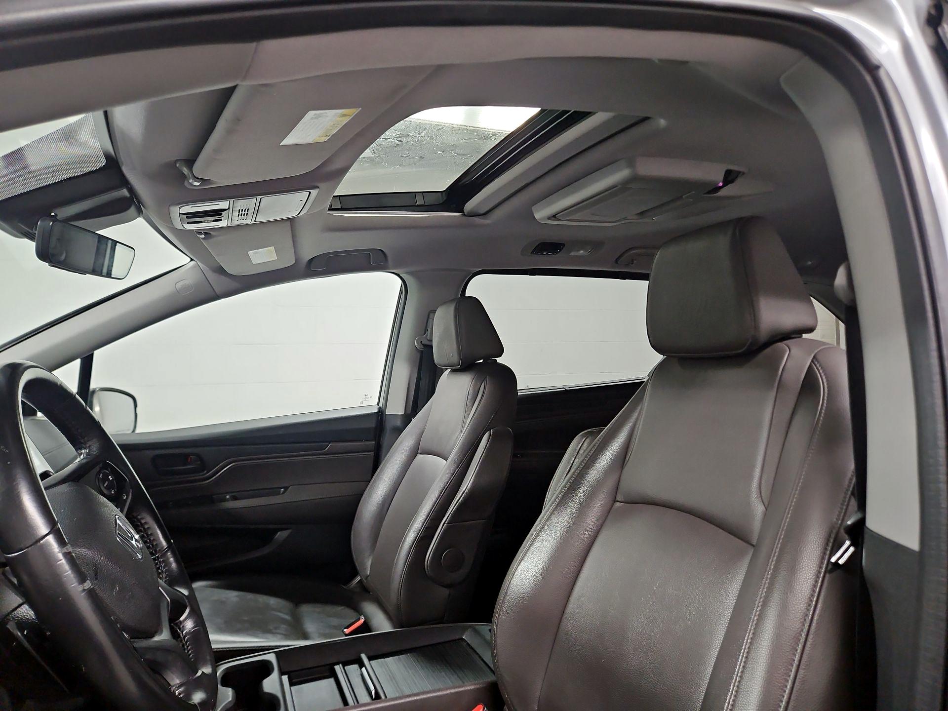 Thumbnail: 2018 Honda Odyssey - 20