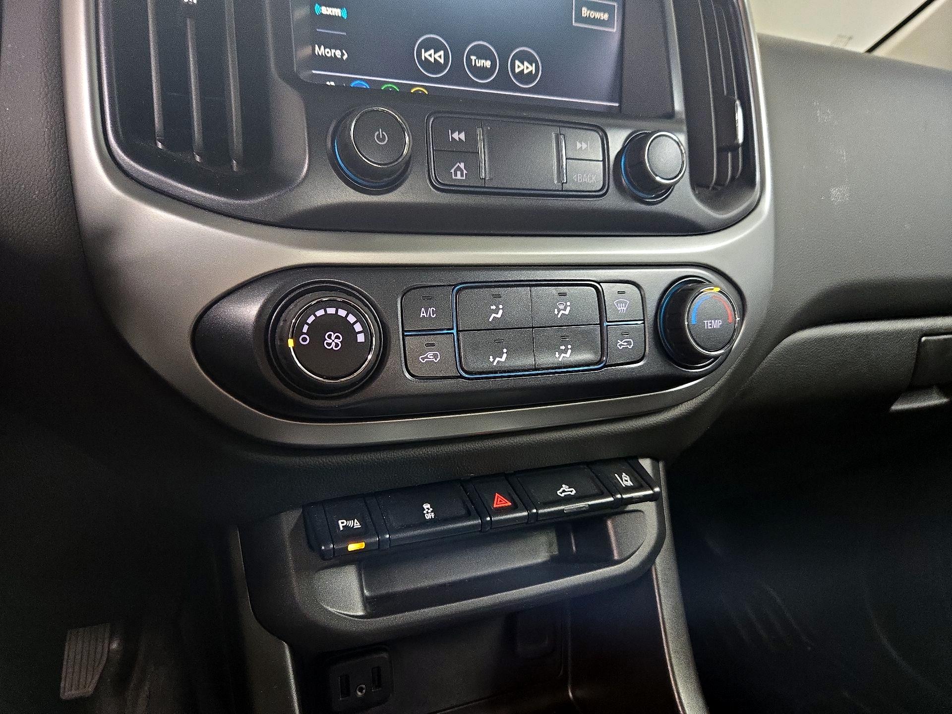 Thumbnail: 2022 Chevrolet Colorado - 16