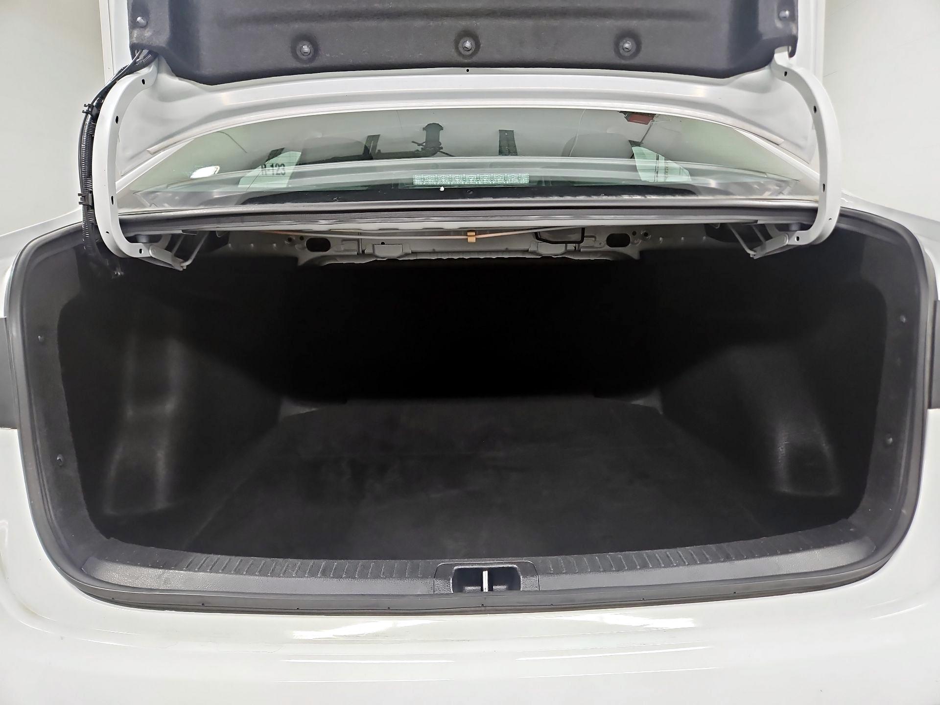 Thumbnail: 2024 Toyota Corolla - 20