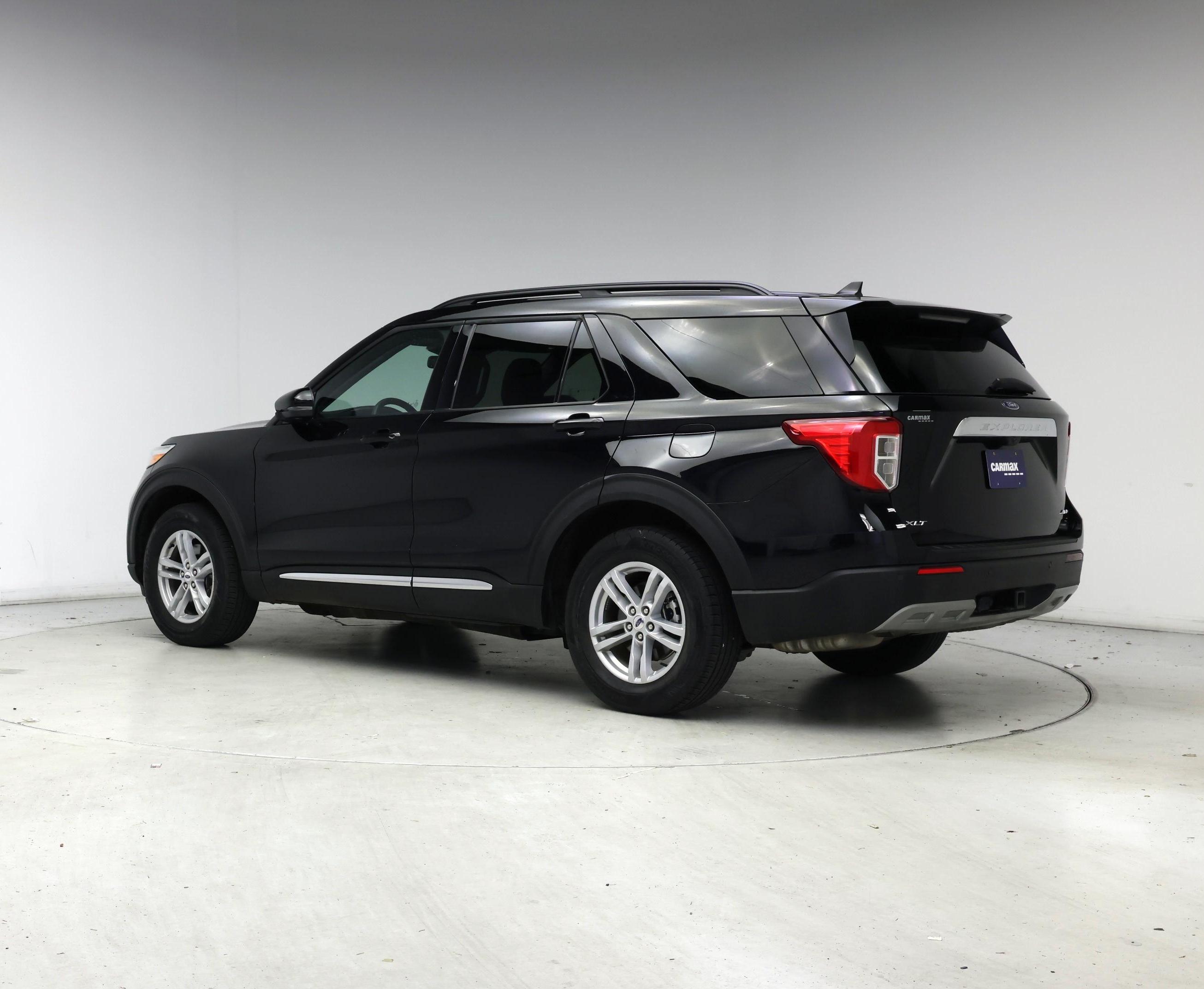 Thumbnail: 2023 Ford Explorer - 2