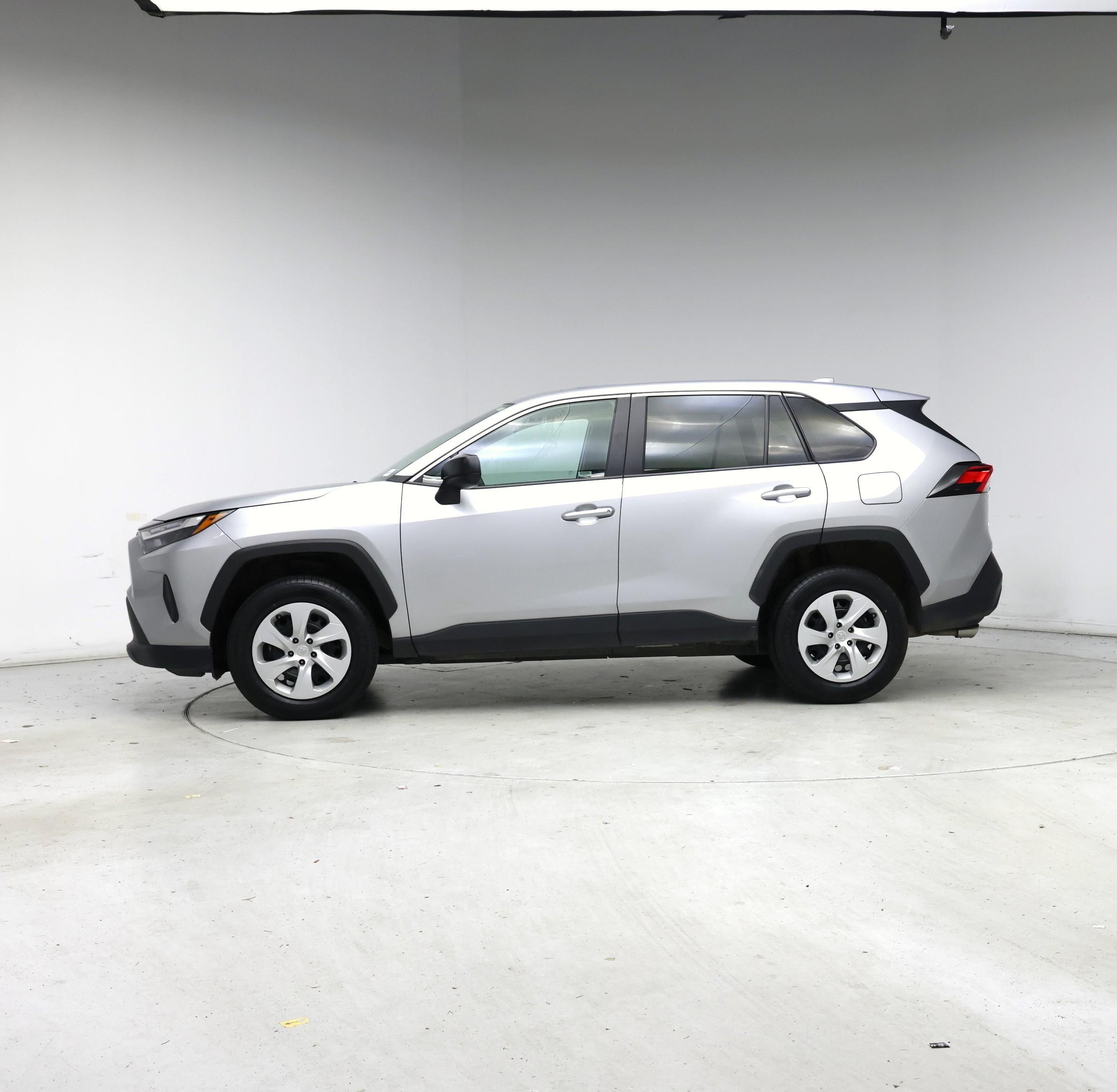 Thumbnail: 2024 Toyota RAV4 - 3