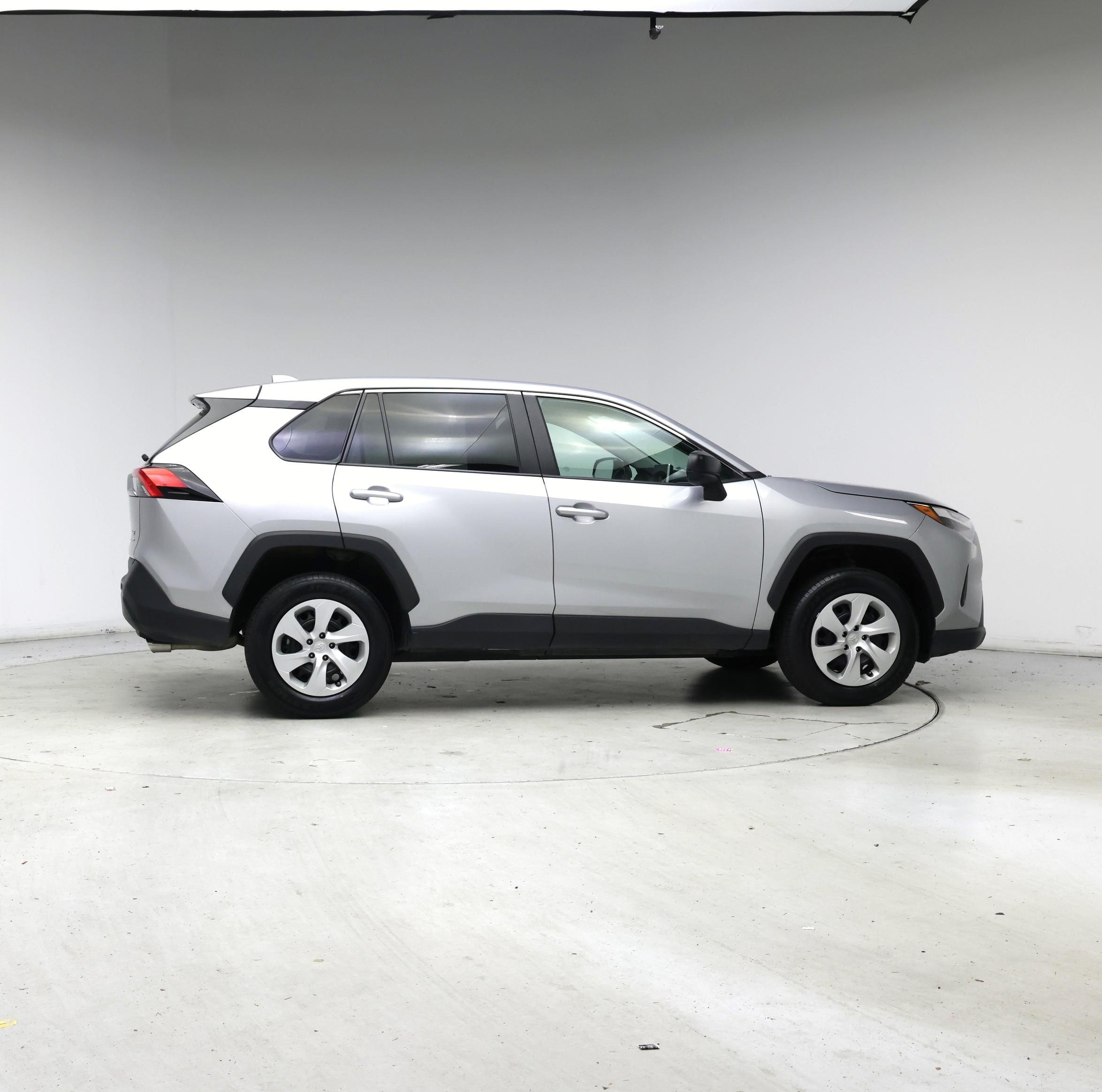 Thumbnail: 2024 Toyota RAV4 - 7