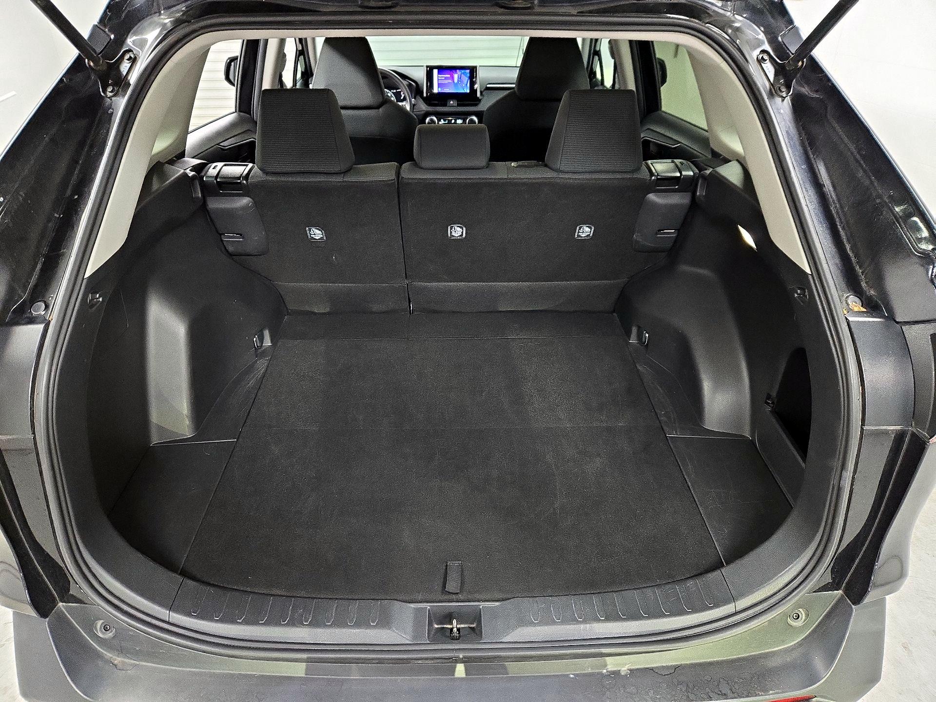 Thumbnail: 2024 Toyota RAV4 - 20