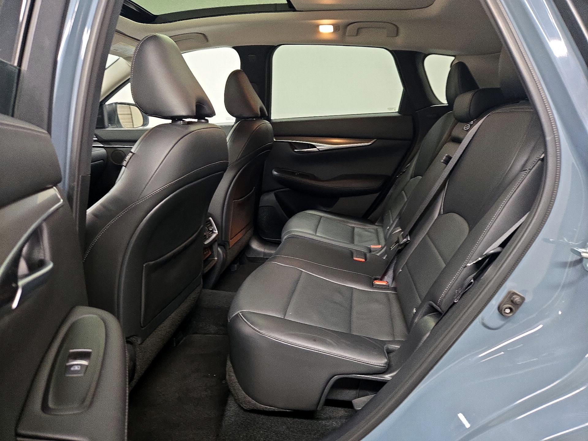 Thumbnail: 2024 INFINITI QX50 - 20