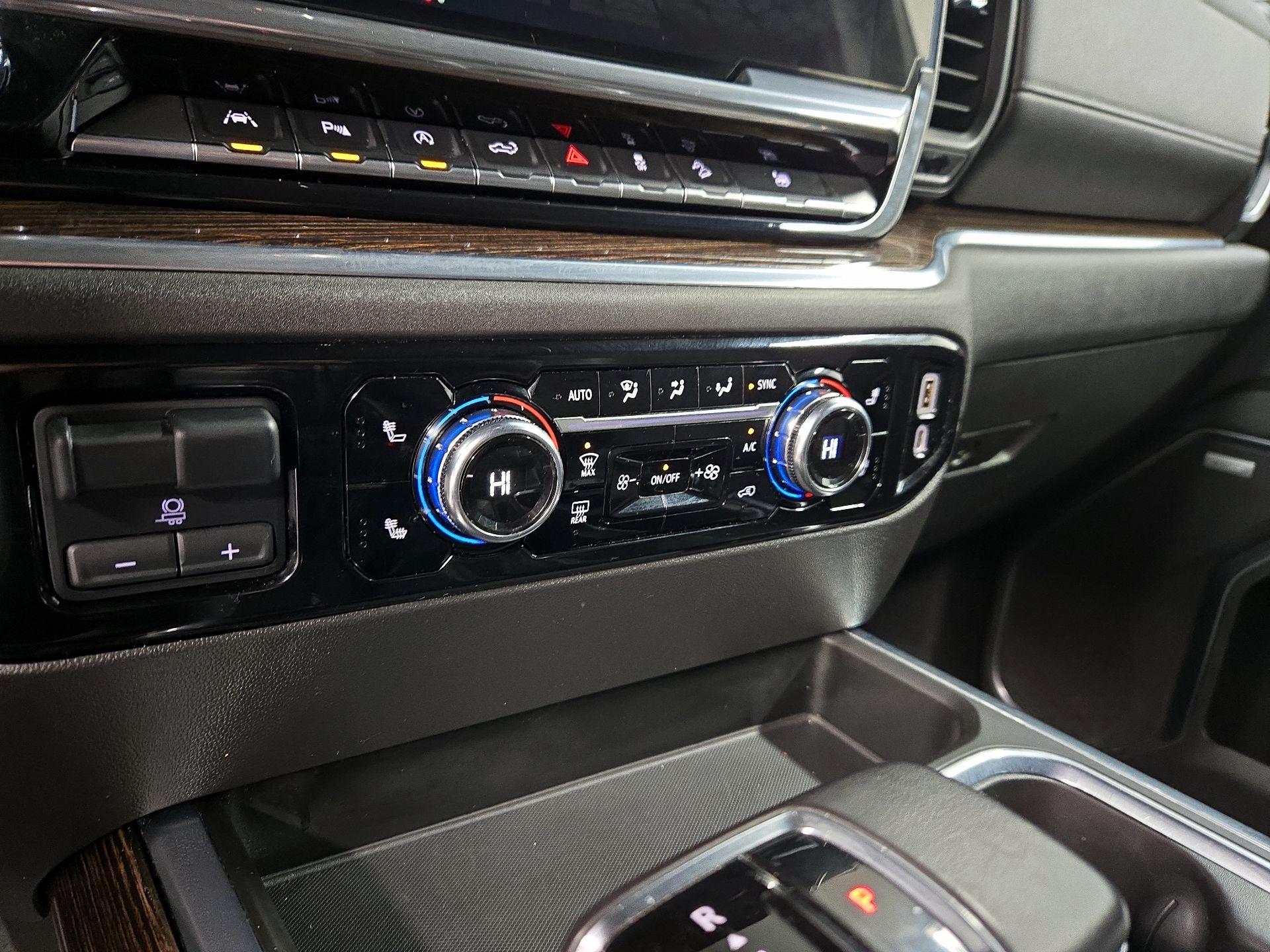 Thumbnail: 2022 GMC Sierra 1500 - 16