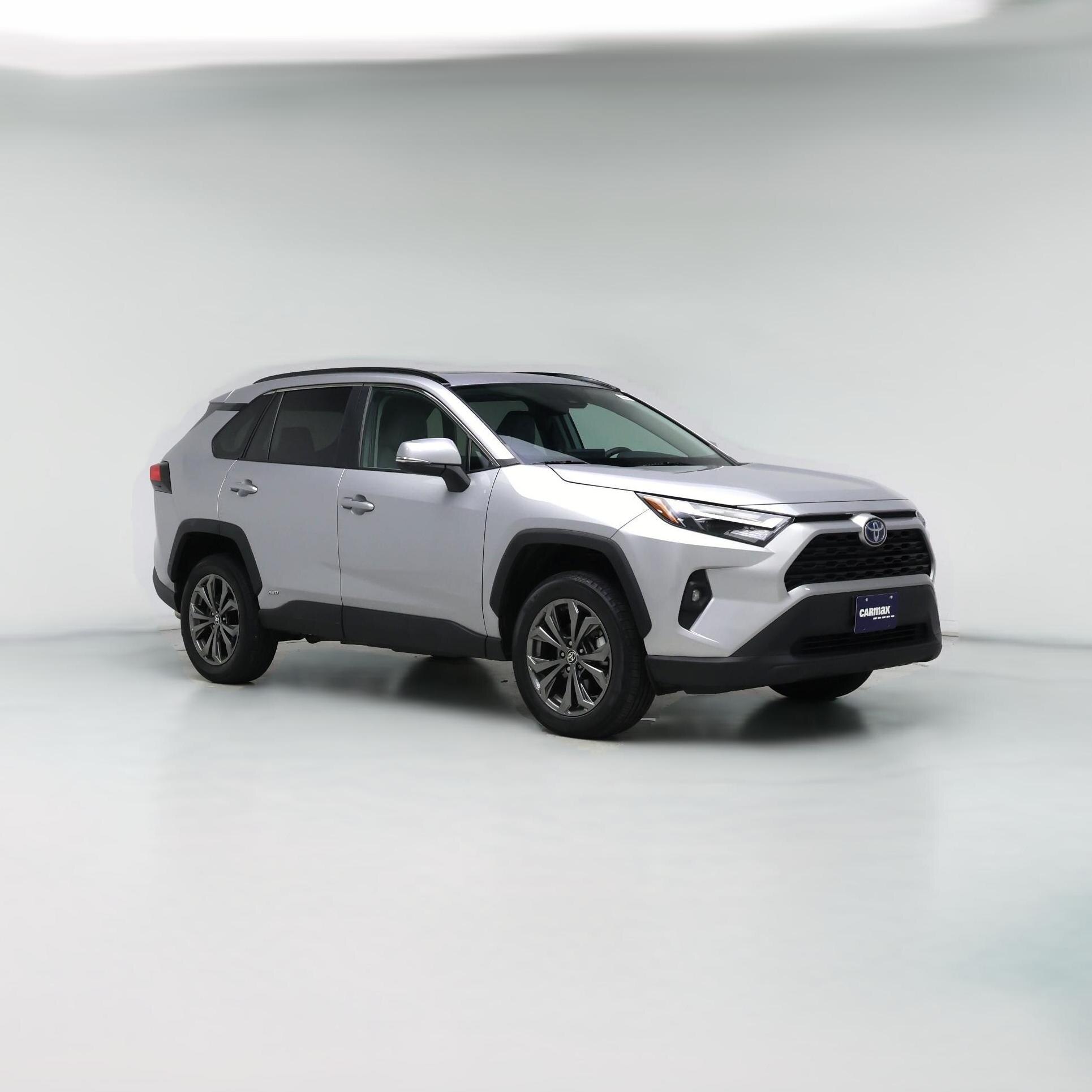 Thumbnail: 2022 Toyota RAV4 - 1