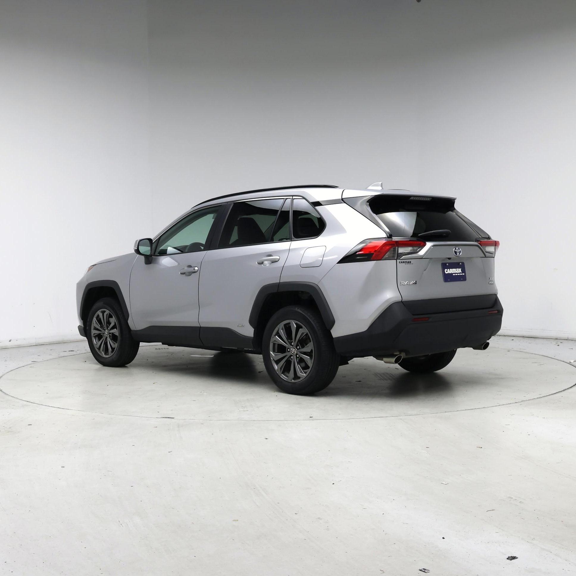 Thumbnail: 2022 Toyota RAV4 - 2