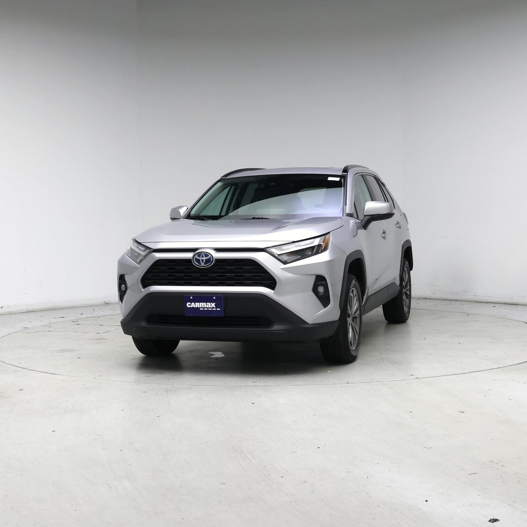 Thumbnail: 2022 Toyota RAV4 - 4