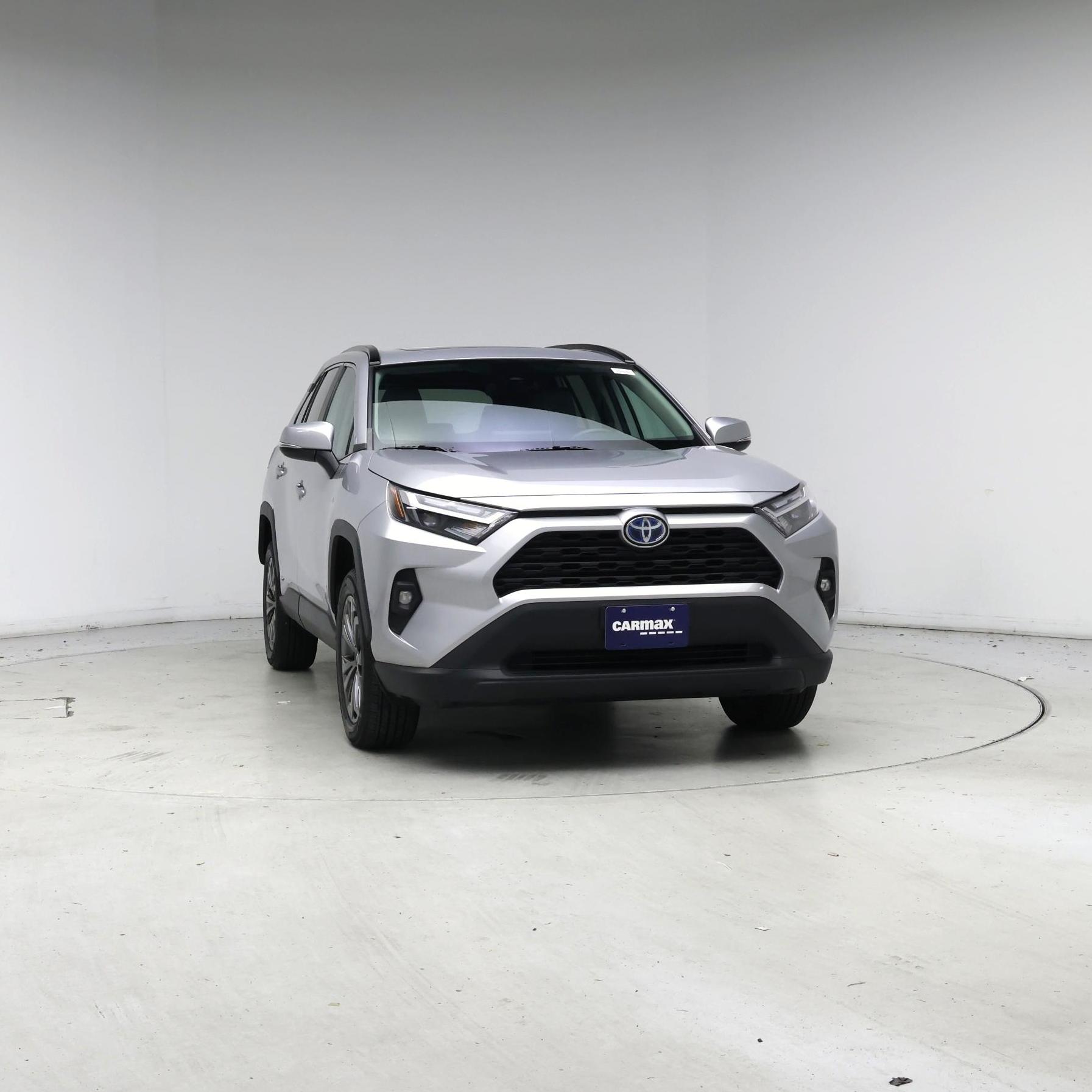 Thumbnail: 2022 Toyota RAV4 - 5