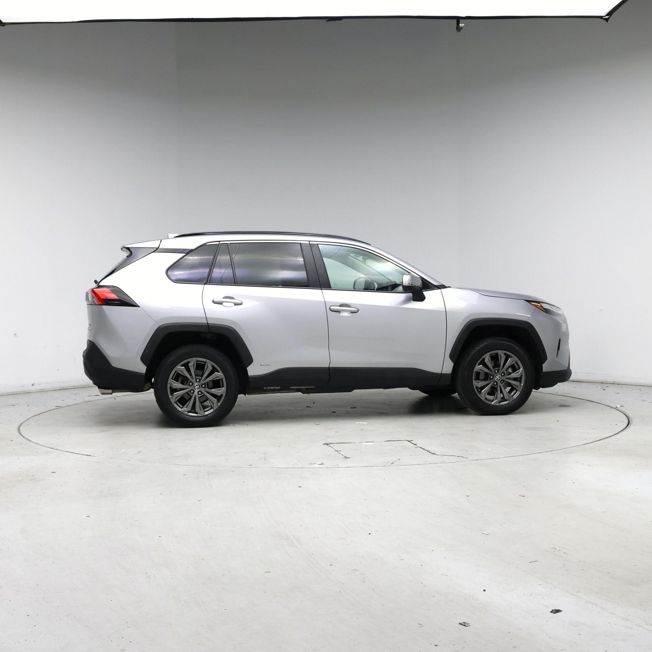 Thumbnail: 2022 Toyota RAV4 - 7