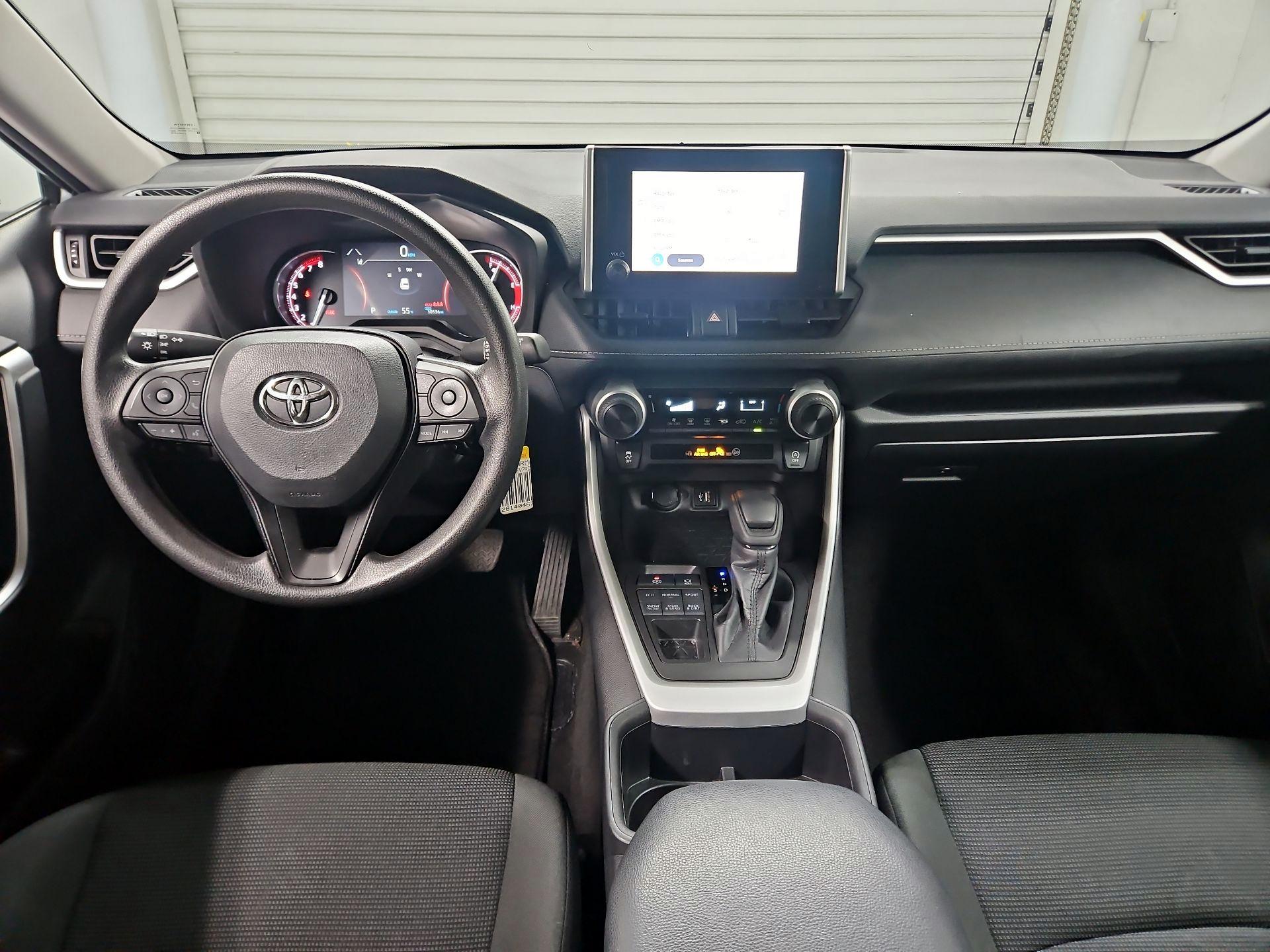 Thumbnail: 2024 Toyota RAV4 - 9