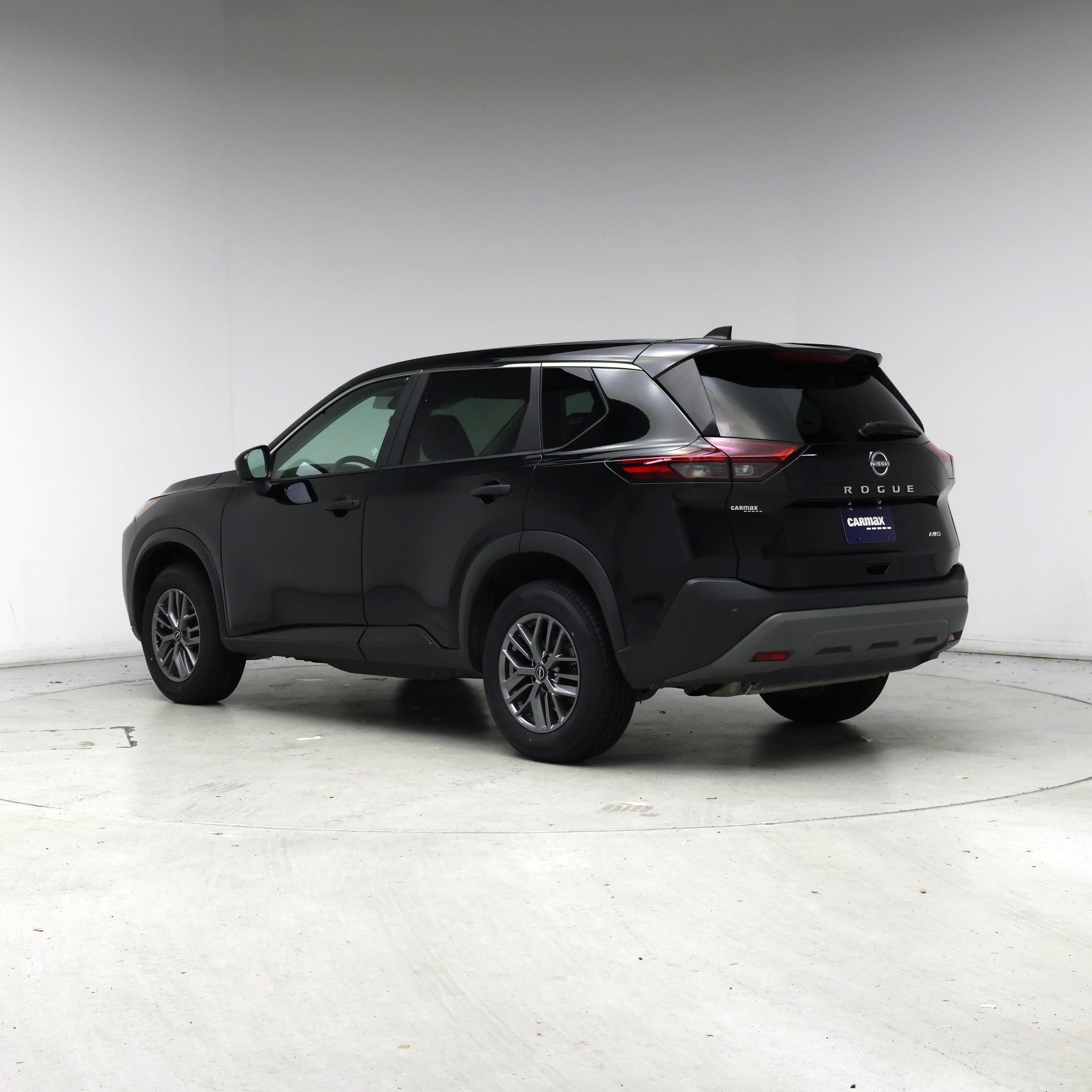 Thumbnail: 2023 Nissan Rogue - 2