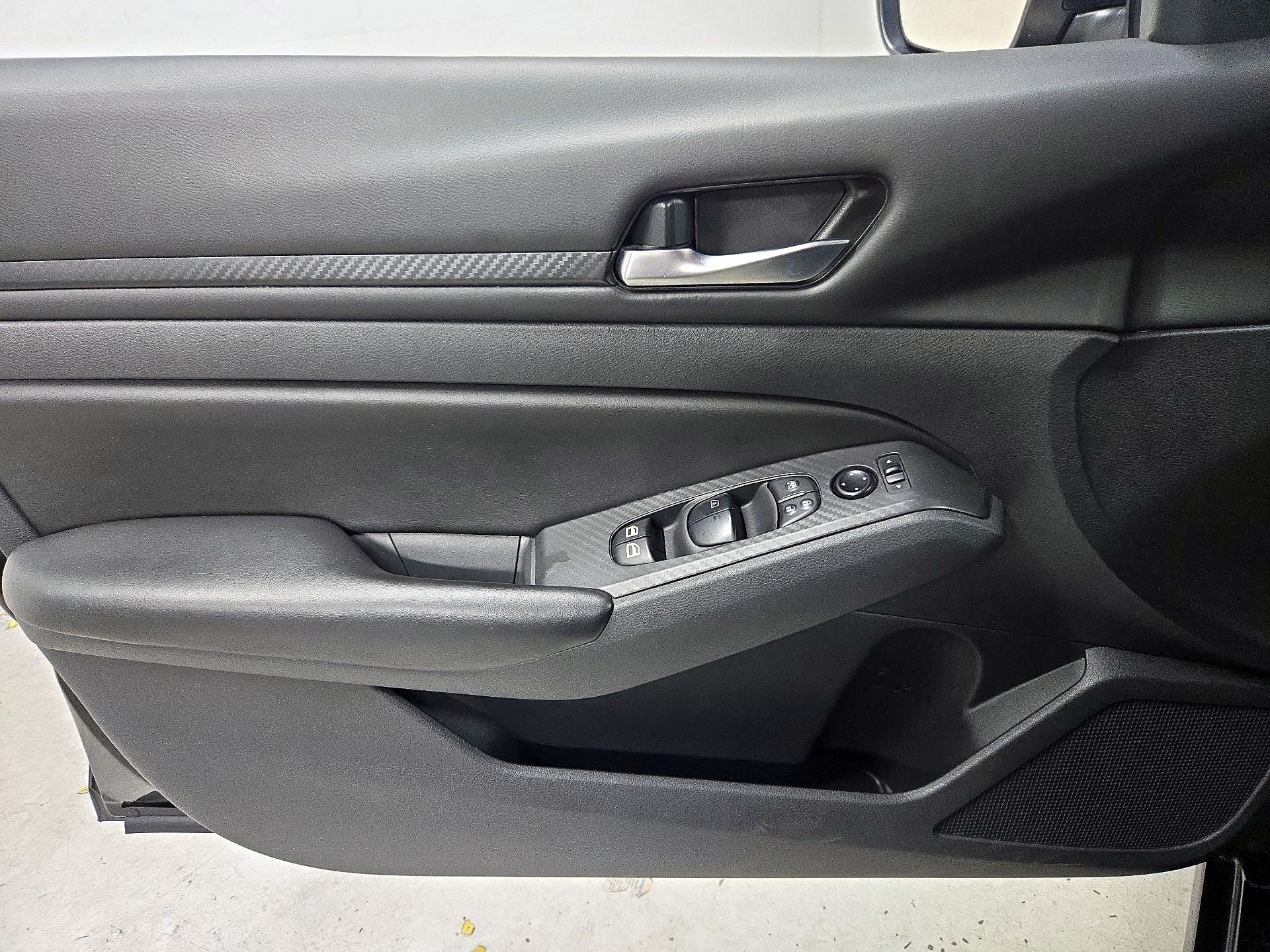 Thumbnail: 2022 Nissan Altima - 12