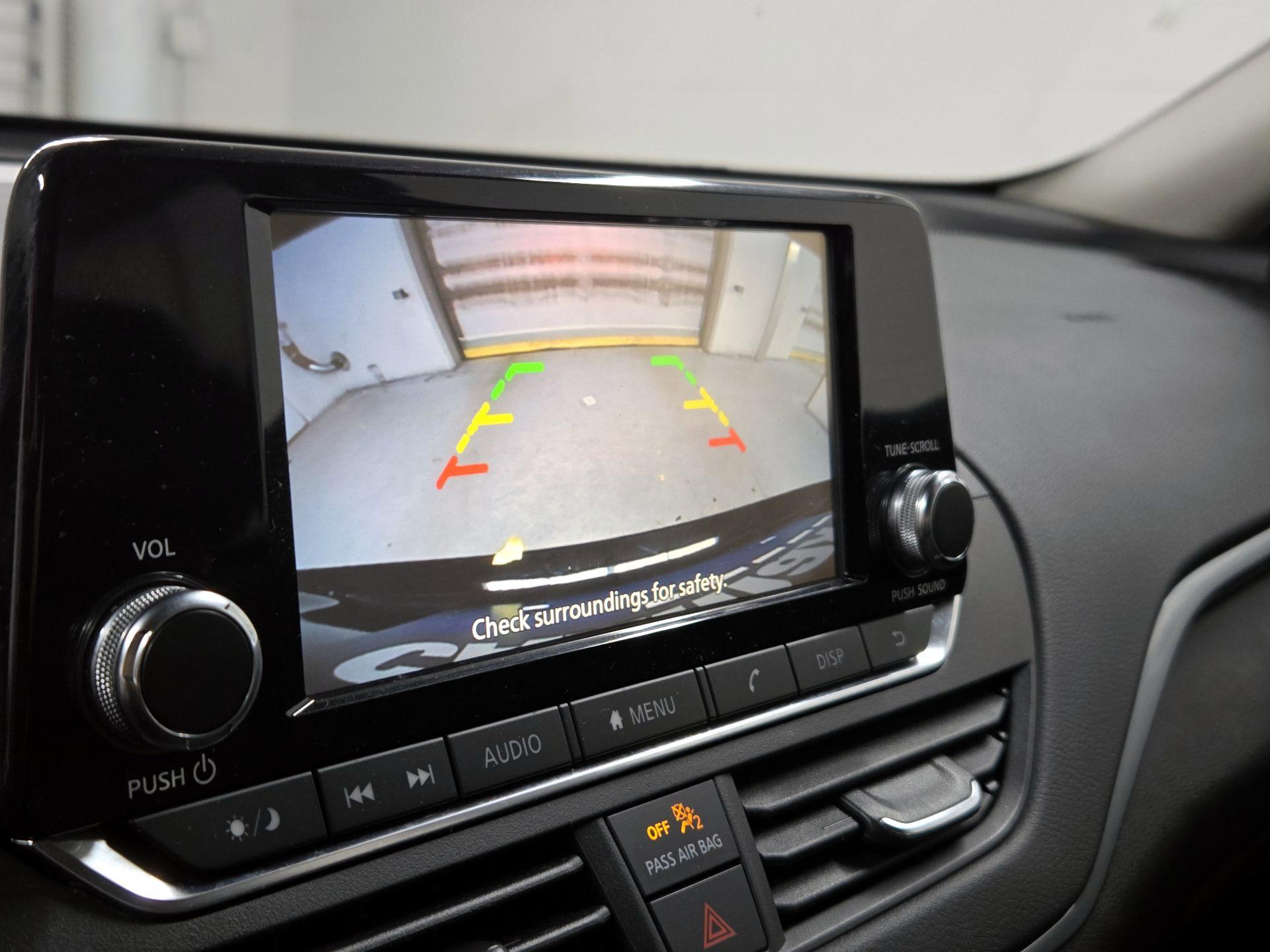 Thumbnail: 2022 Nissan Altima - 14