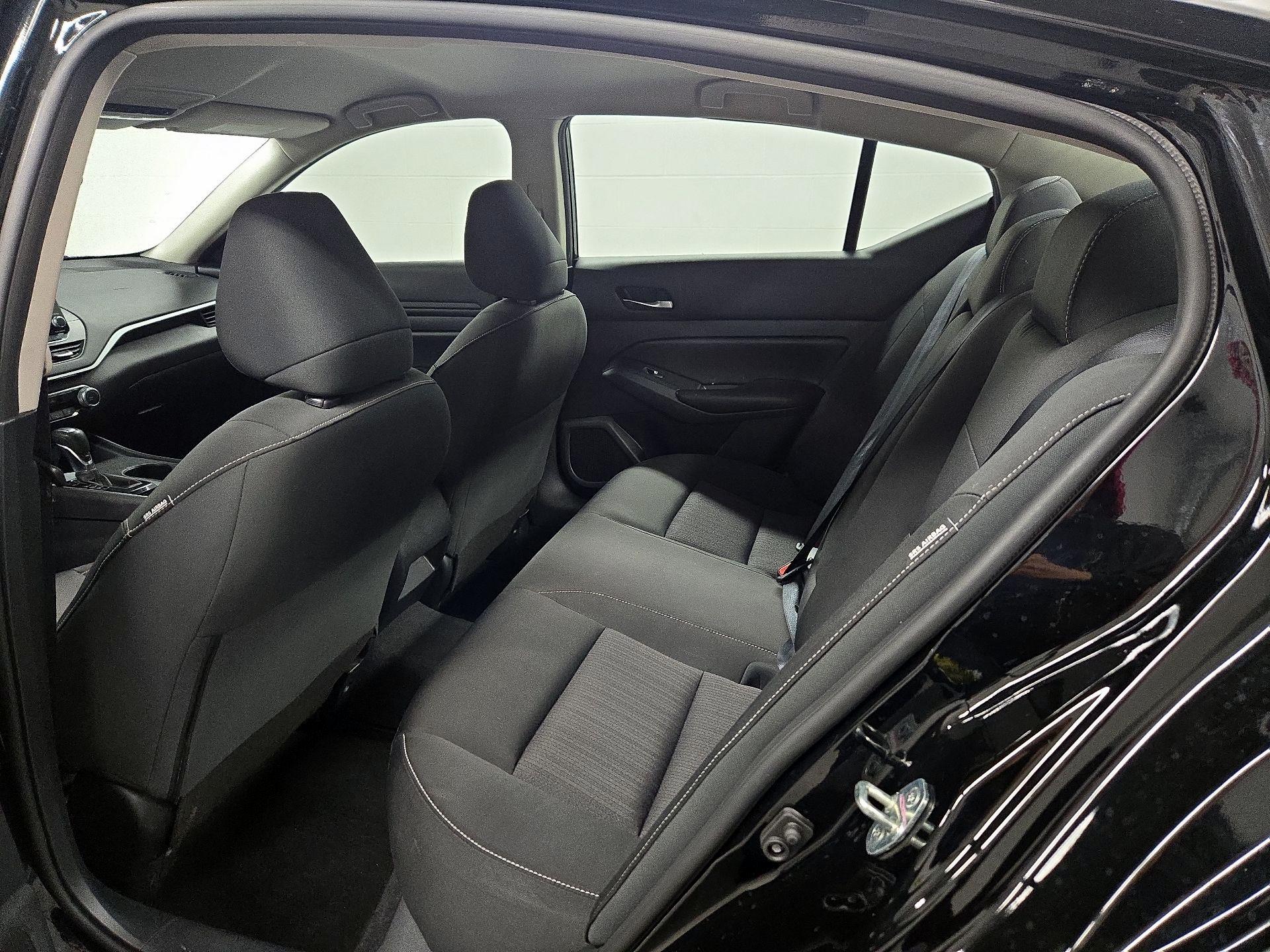 Thumbnail: 2022 Nissan Altima - 19