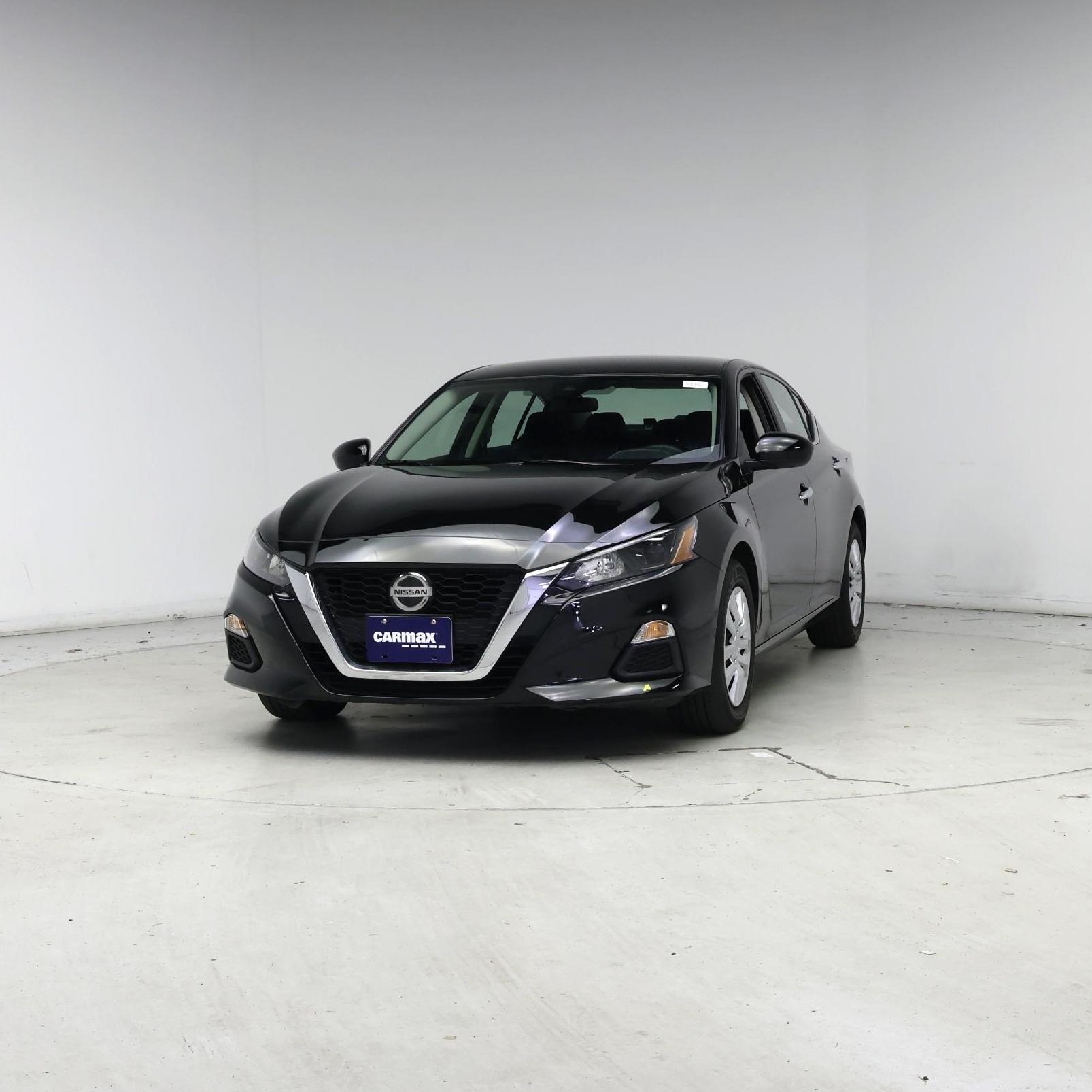 Thumbnail: 2022 Nissan Altima - 4