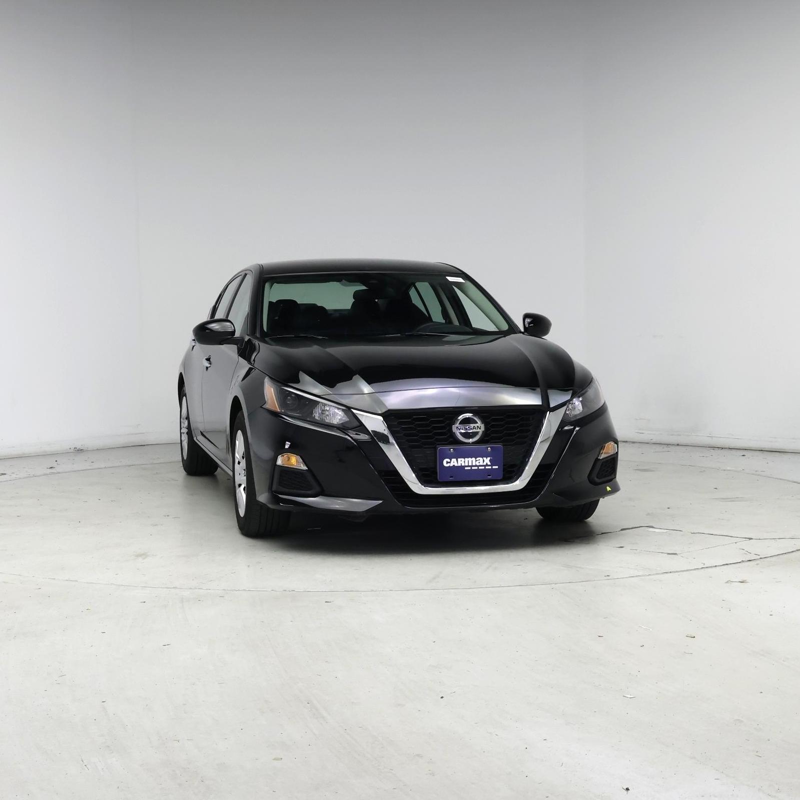 Thumbnail: 2022 Nissan Altima - 5