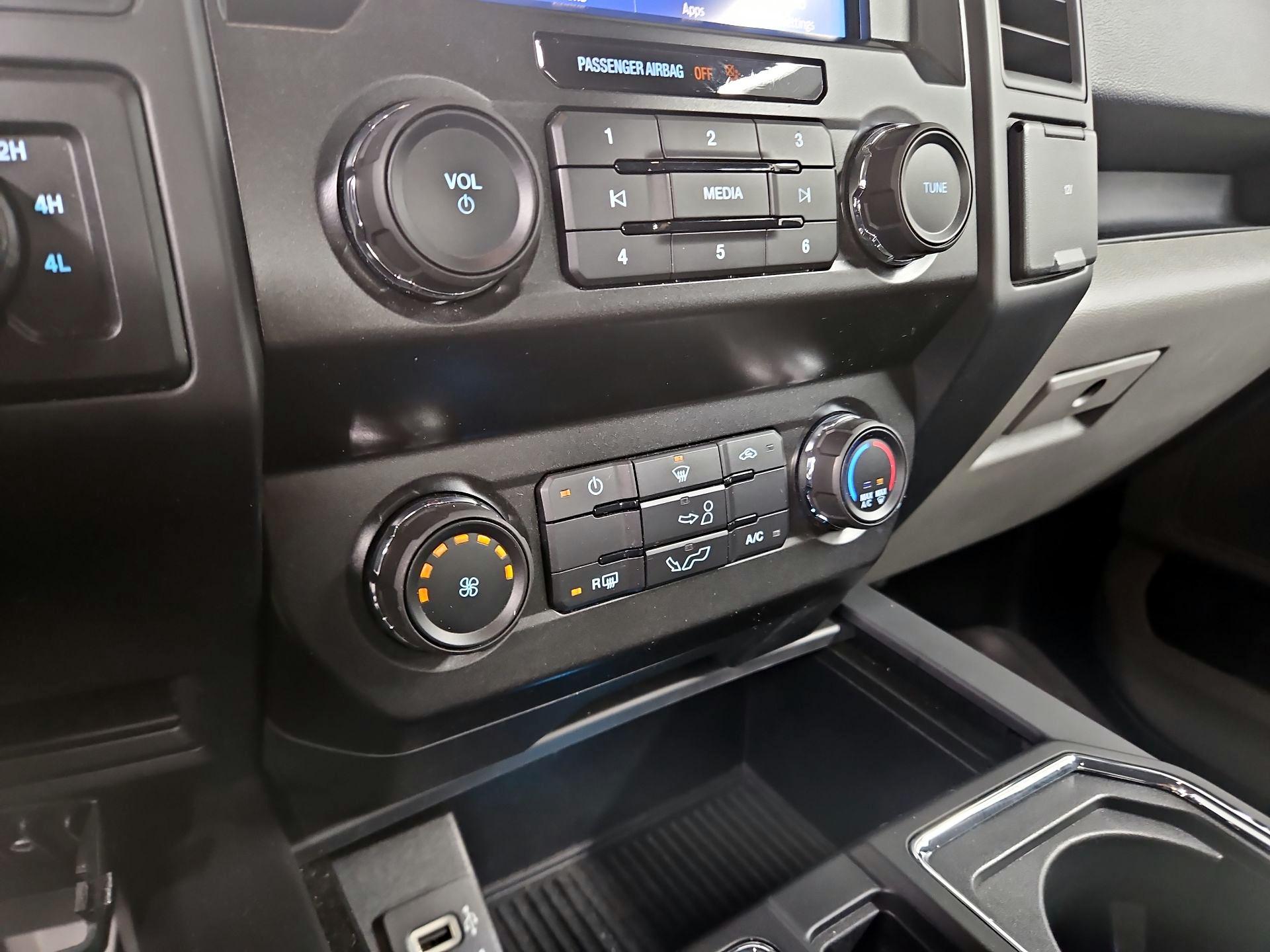 Thumbnail: 2020 Ford F-150 - 16