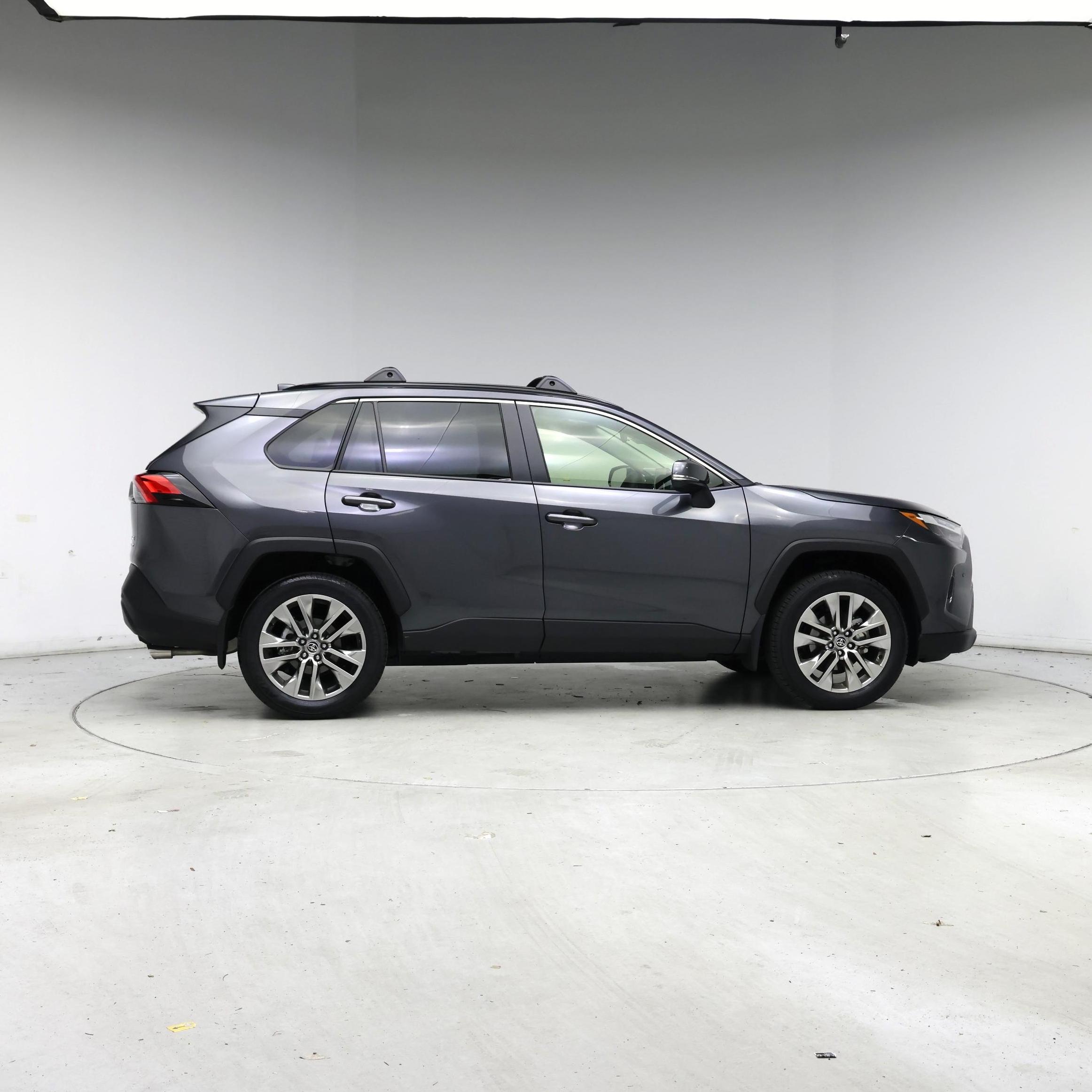 Thumbnail: 2025 Toyota RAV4 - 7