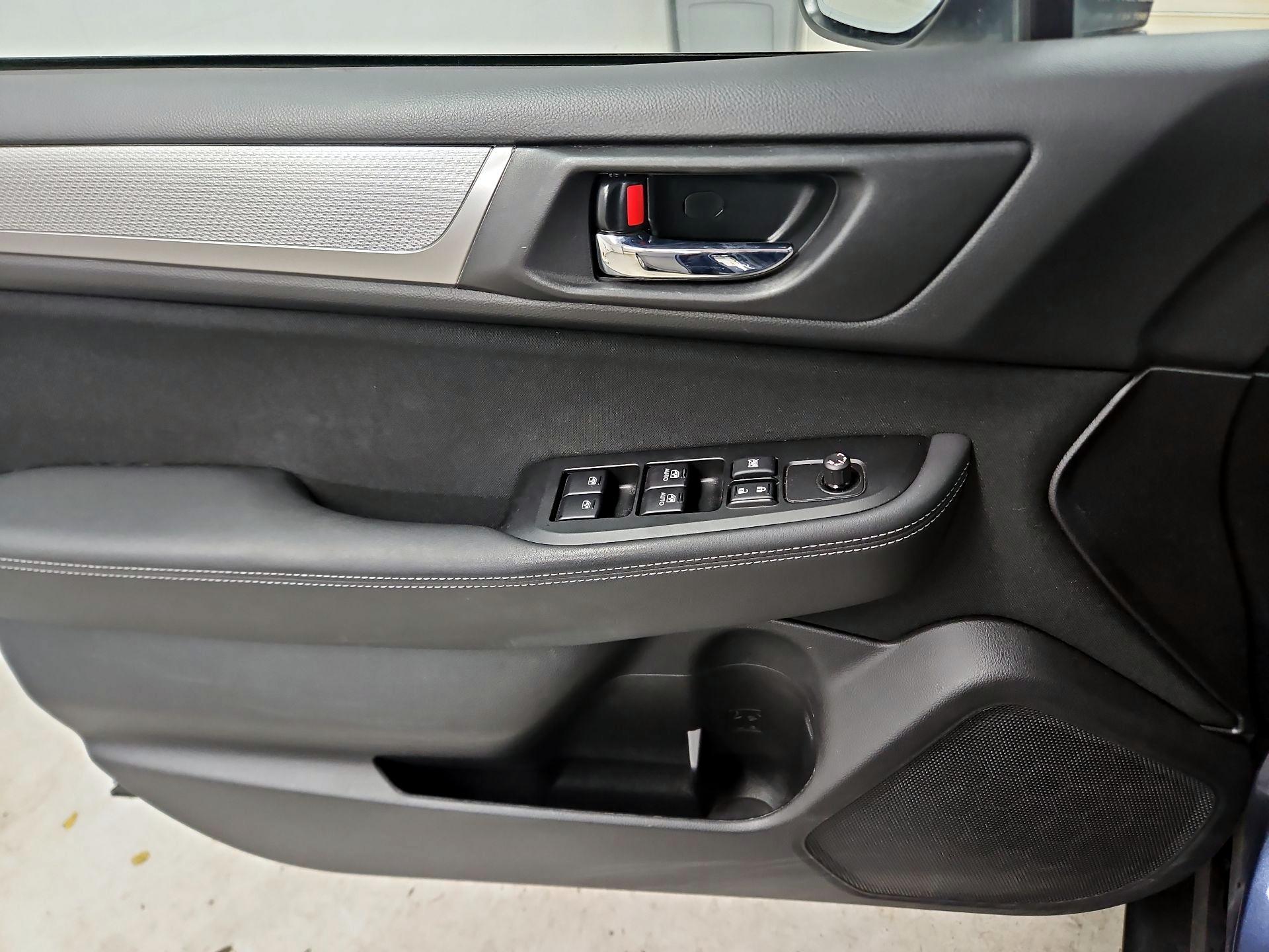 Thumbnail: 2018 Subaru Outback - 12