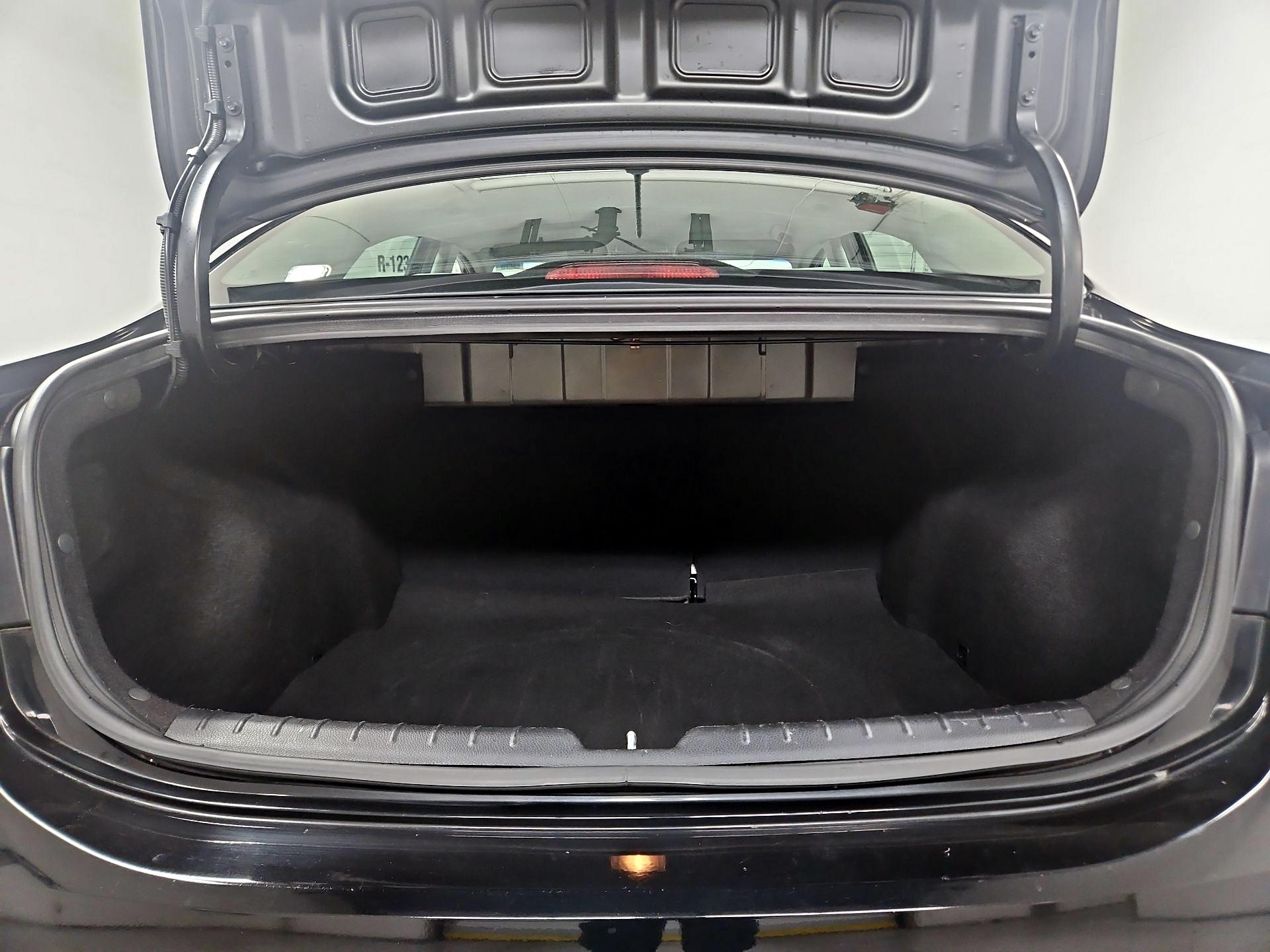 Thumbnail: 2019 Kia Rio - 20