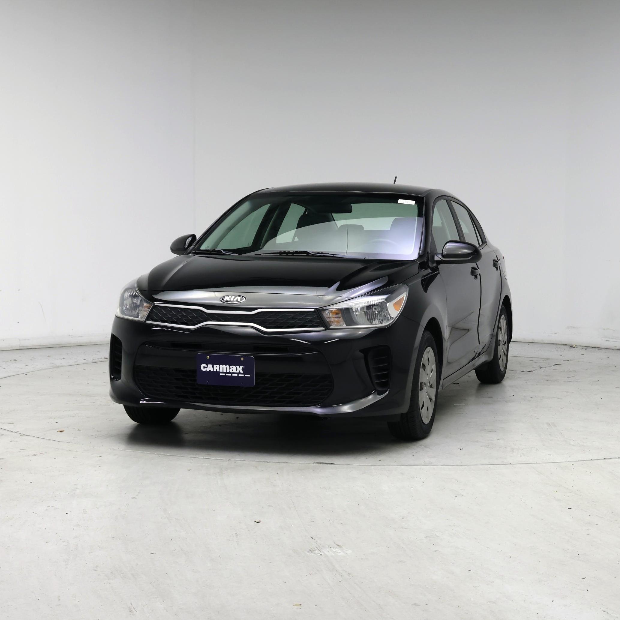 Thumbnail: 2019 Kia Rio - 4