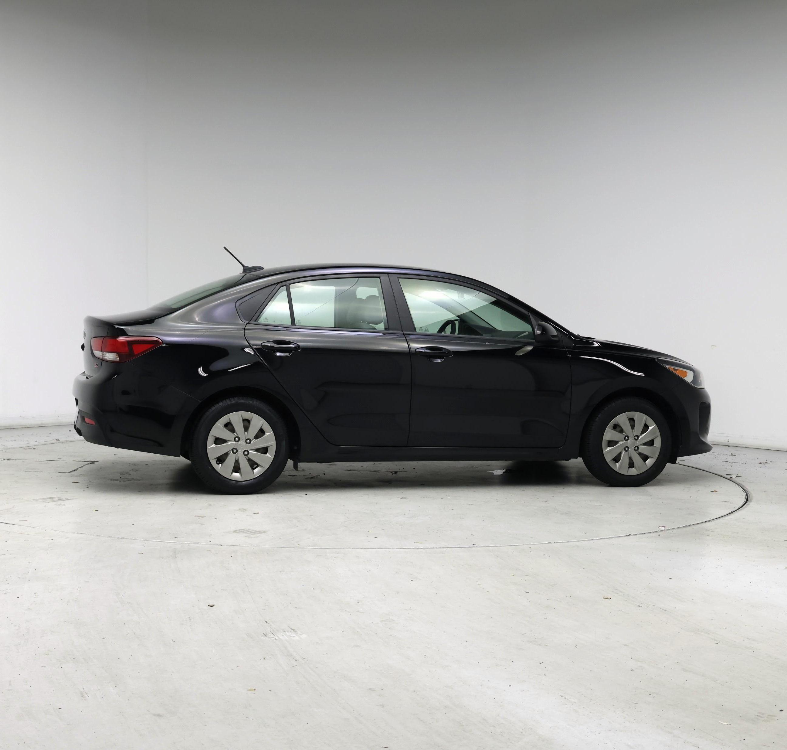 Thumbnail: 2019 Kia Rio - 7