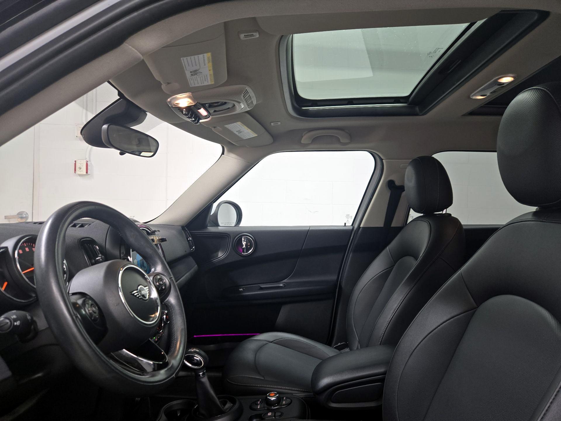 Thumbnail: 2019 MINI Cooper Countryman - 19