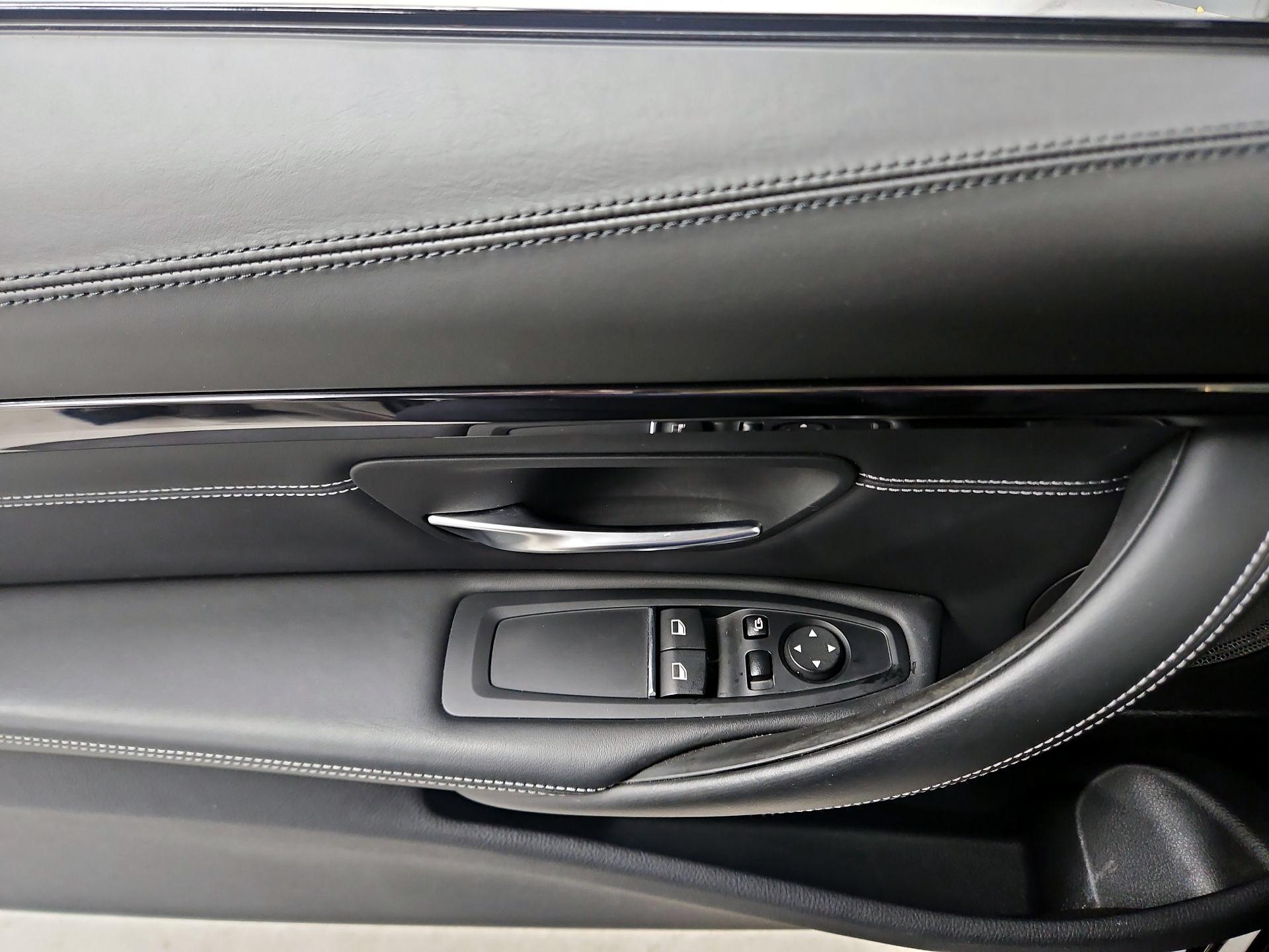 Thumbnail: 2019 BMW M4 - 12