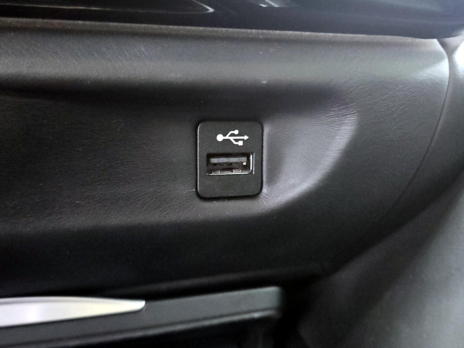 Thumbnail: 2019 BMW M4 - 19