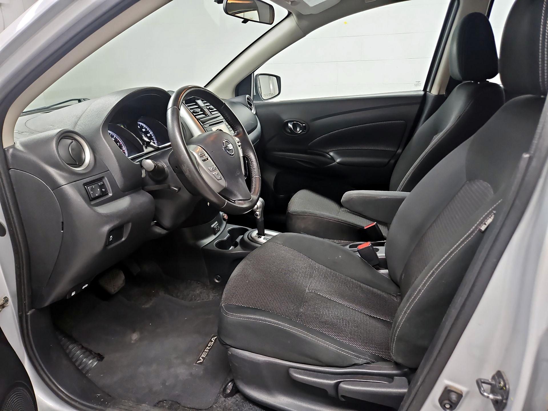 Thumbnail: 2018 Nissan Versa - 11