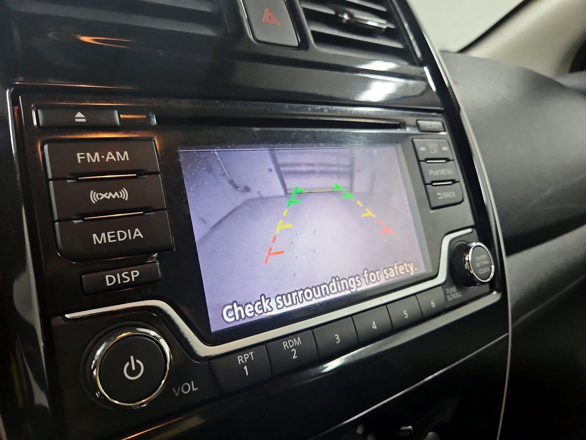 Thumbnail: 2018 Nissan Versa - 14