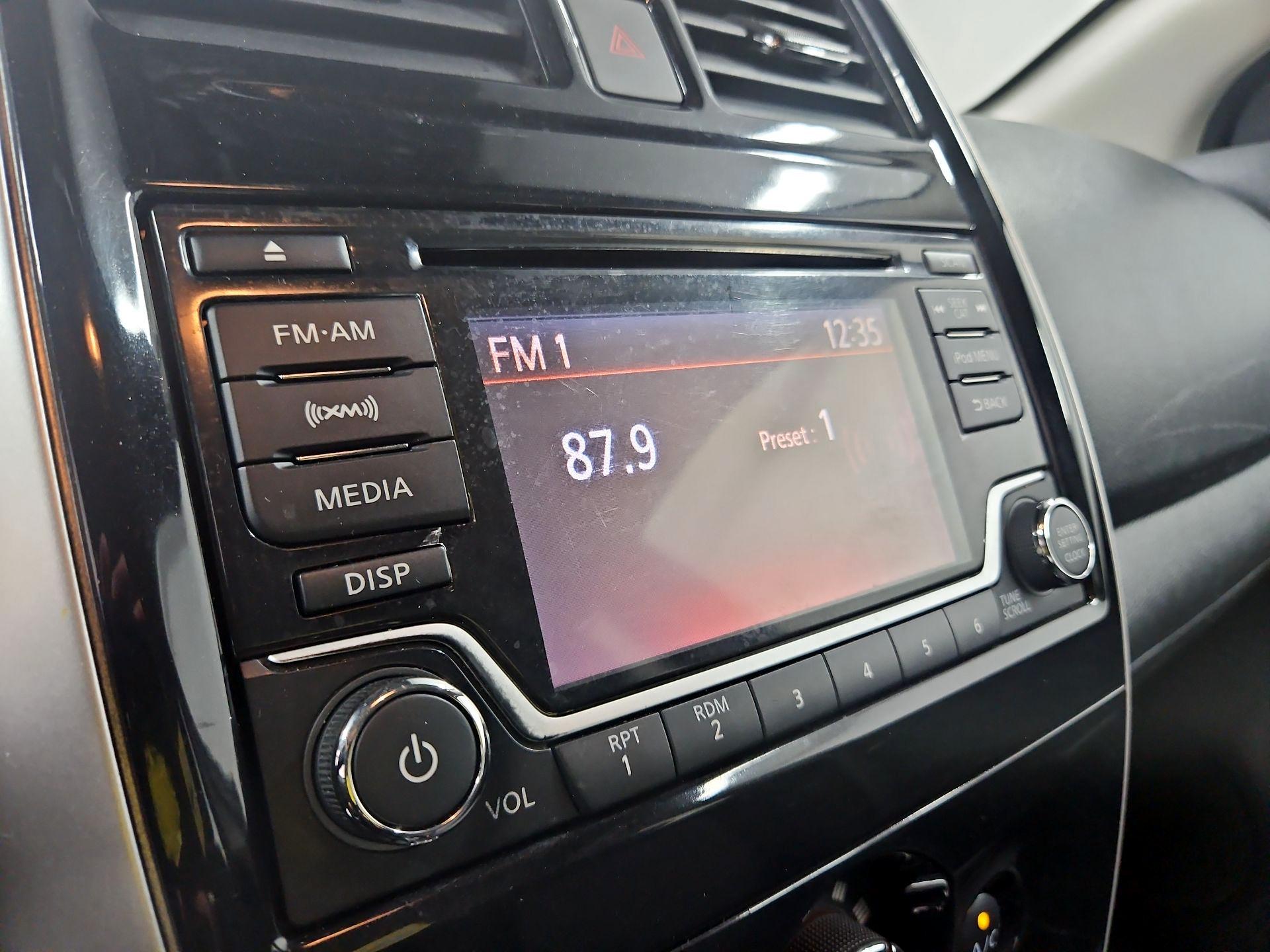 Thumbnail: 2018 Nissan Versa - 15