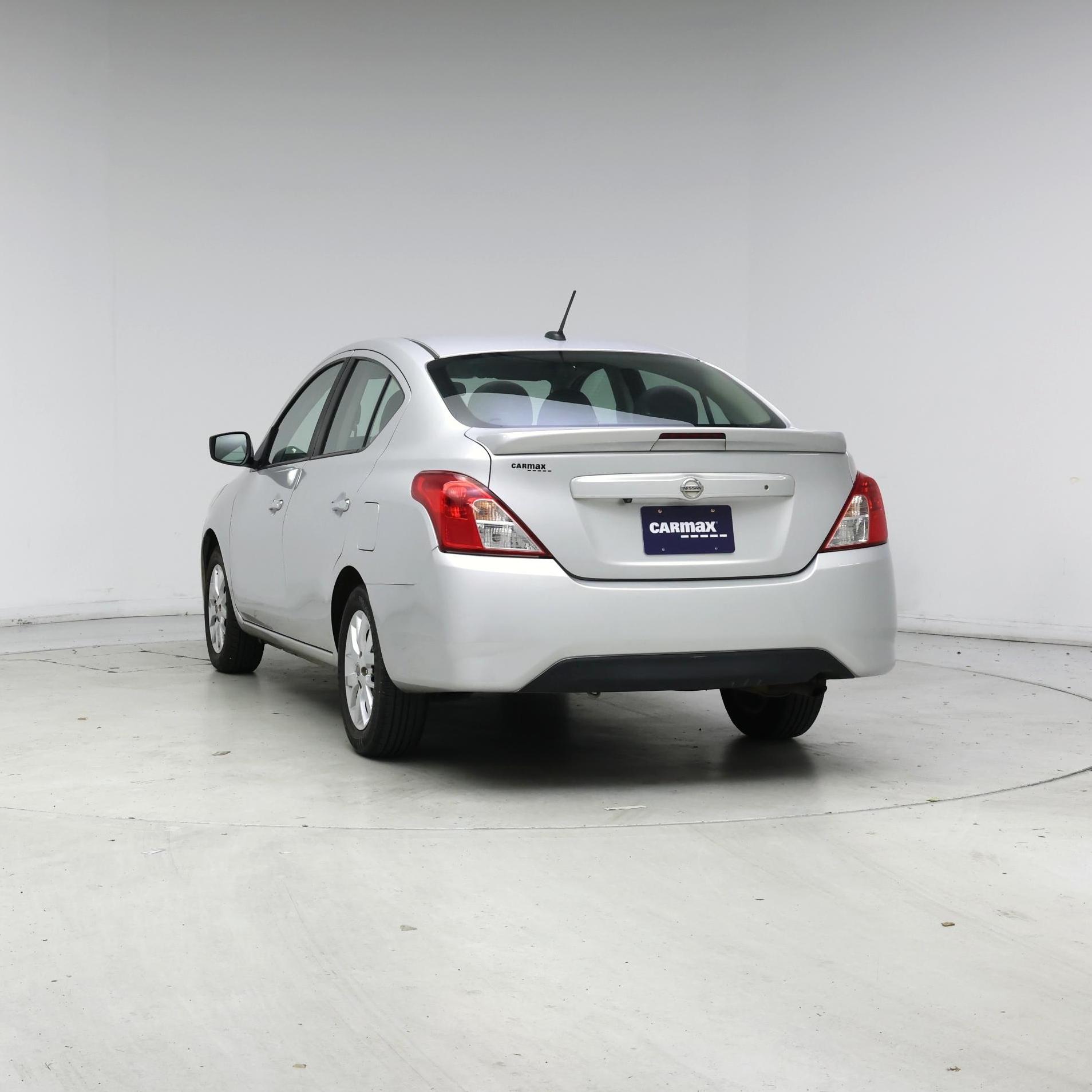 Thumbnail: 2018 Nissan Versa - 6