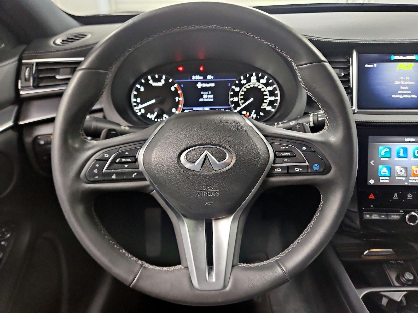 2023 INFINITI QX55 Luxe - Photo 11