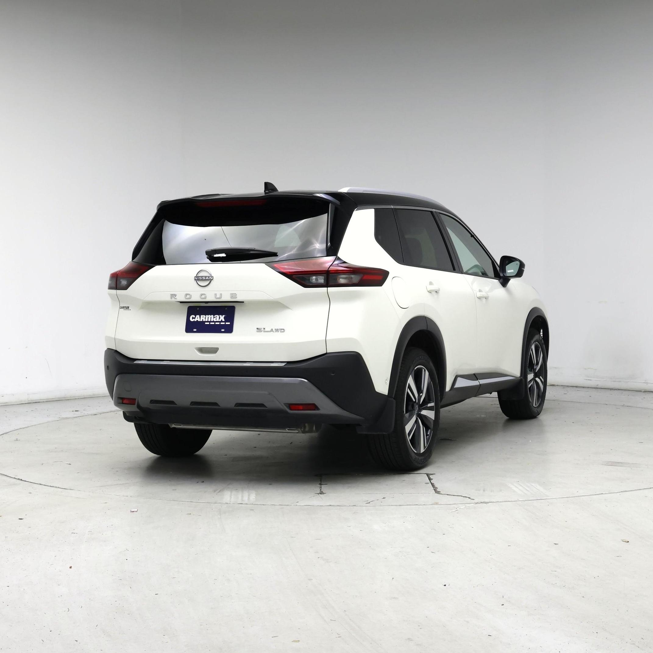 Thumbnail: 2023 Nissan Rogue - 8