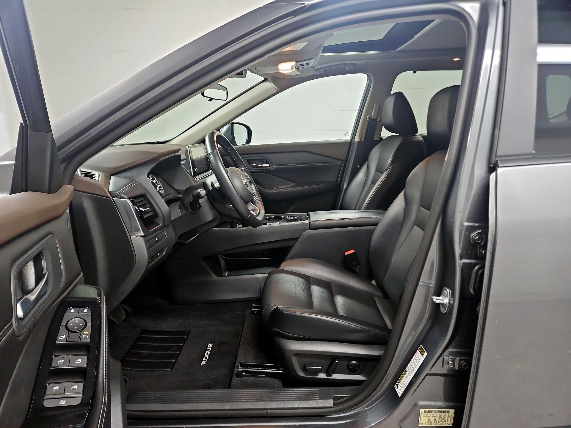 Thumbnail: 2023 Nissan Rogue - 11