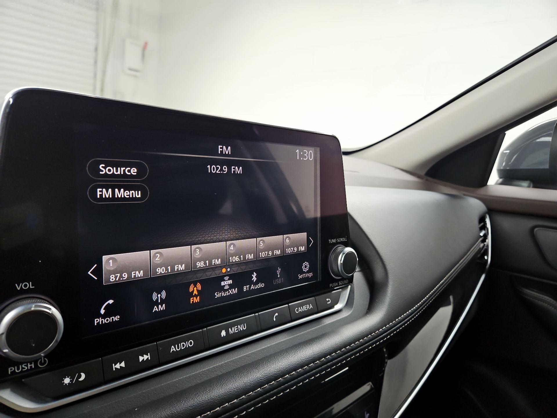 Thumbnail: 2023 Nissan Rogue - 15