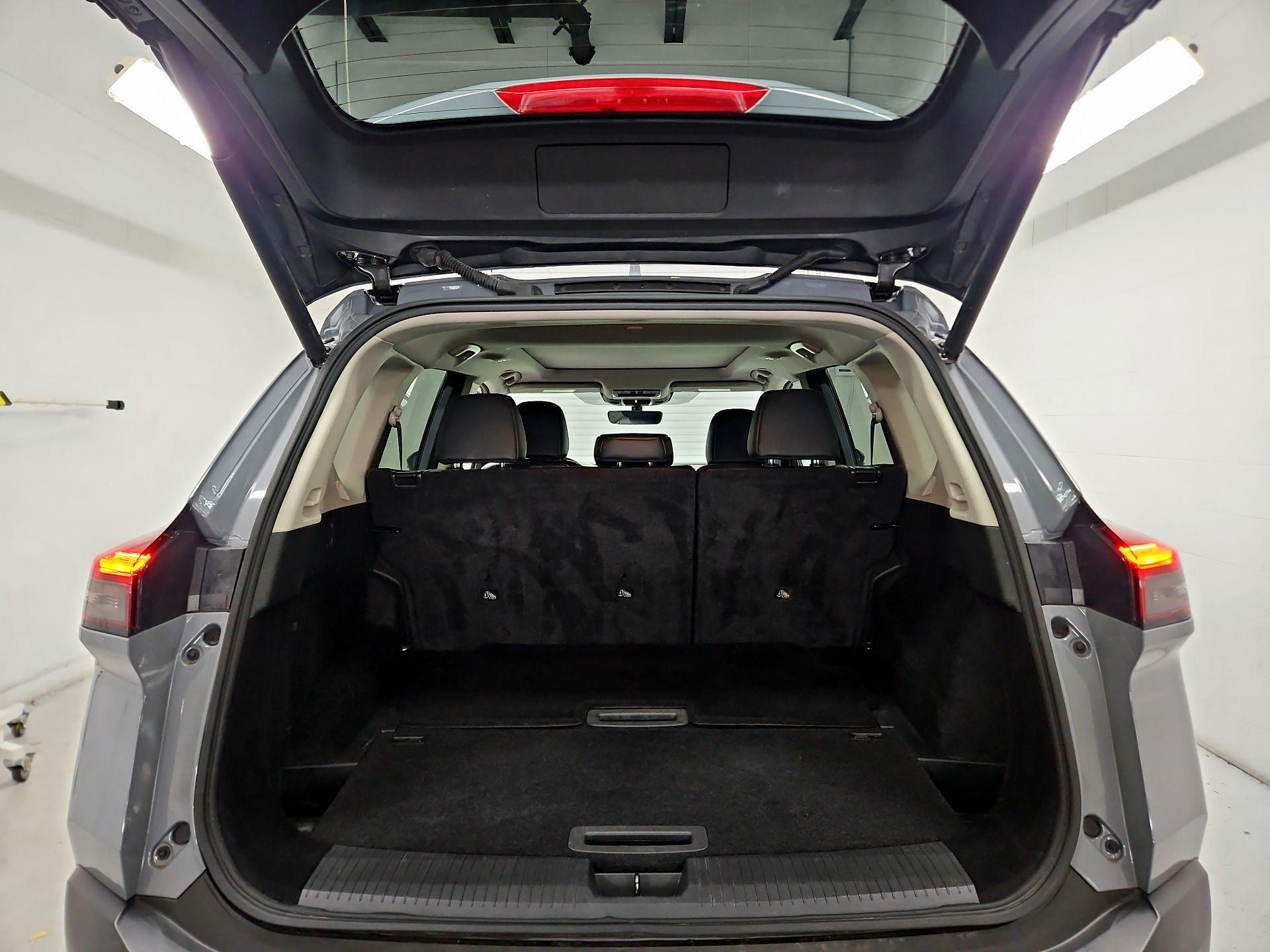 Thumbnail: 2023 Nissan Rogue - 20