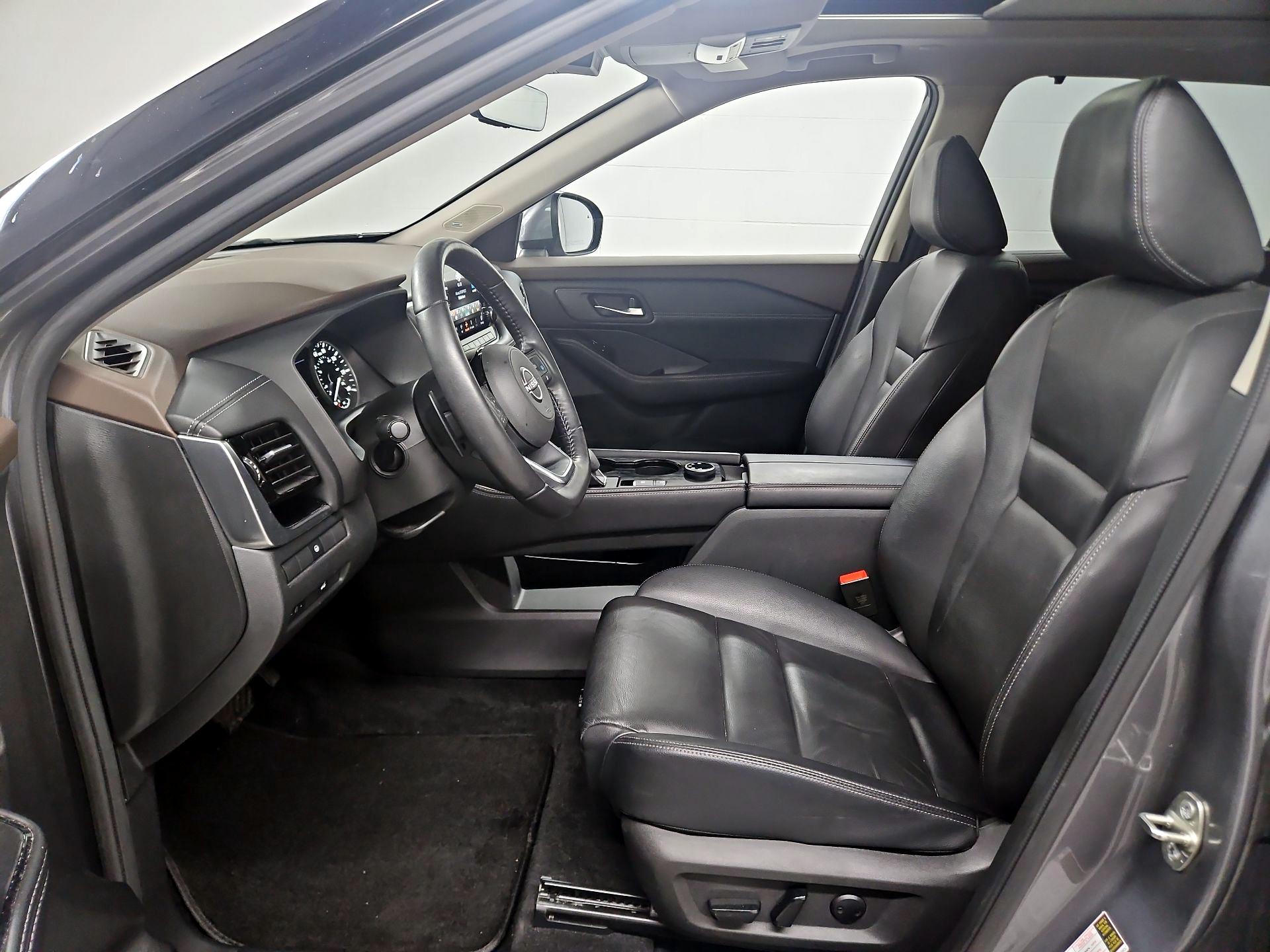 Thumbnail: 2023 Nissan Rogue - 11