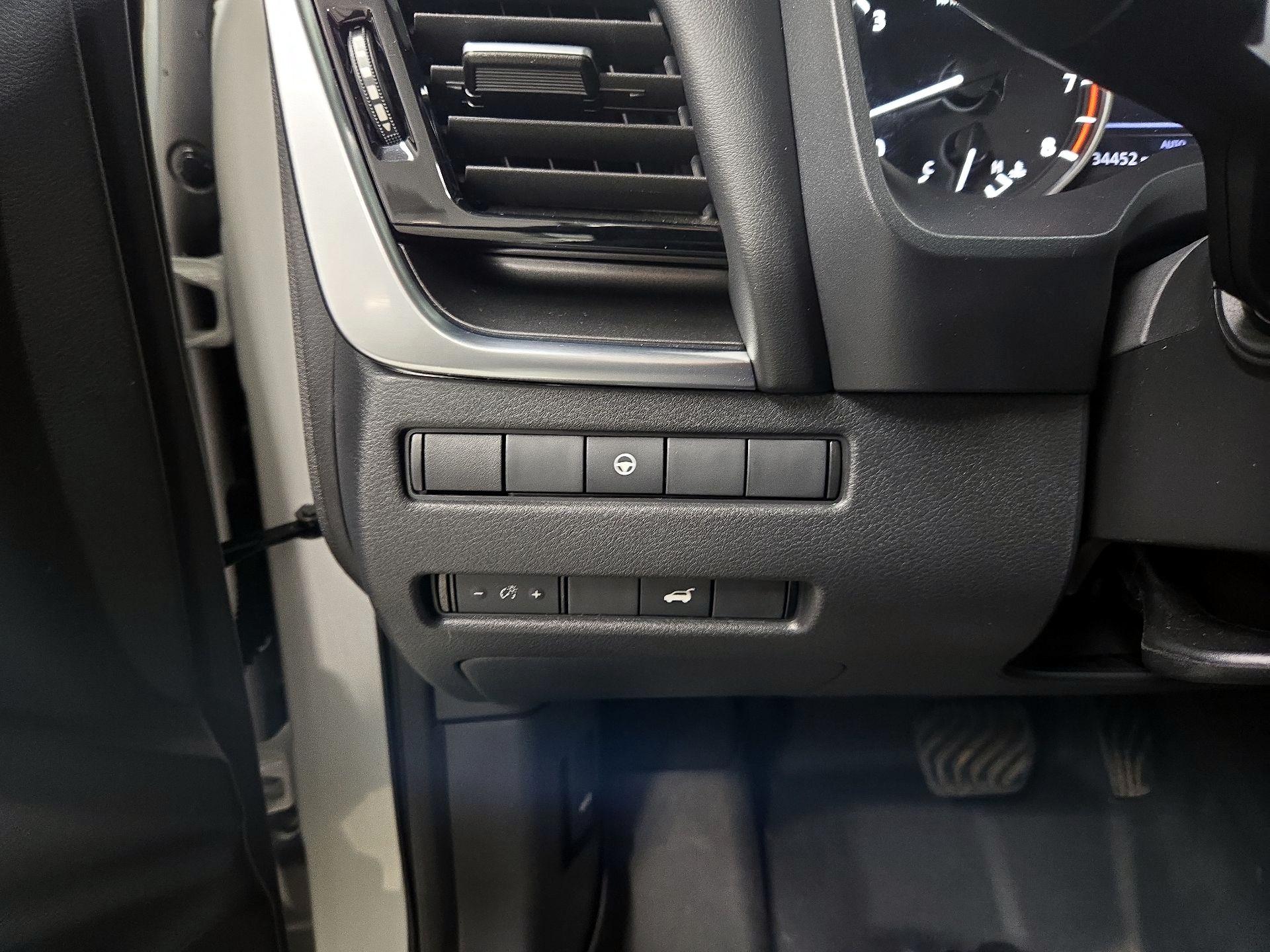 Thumbnail: 2023 Nissan Rogue - 13