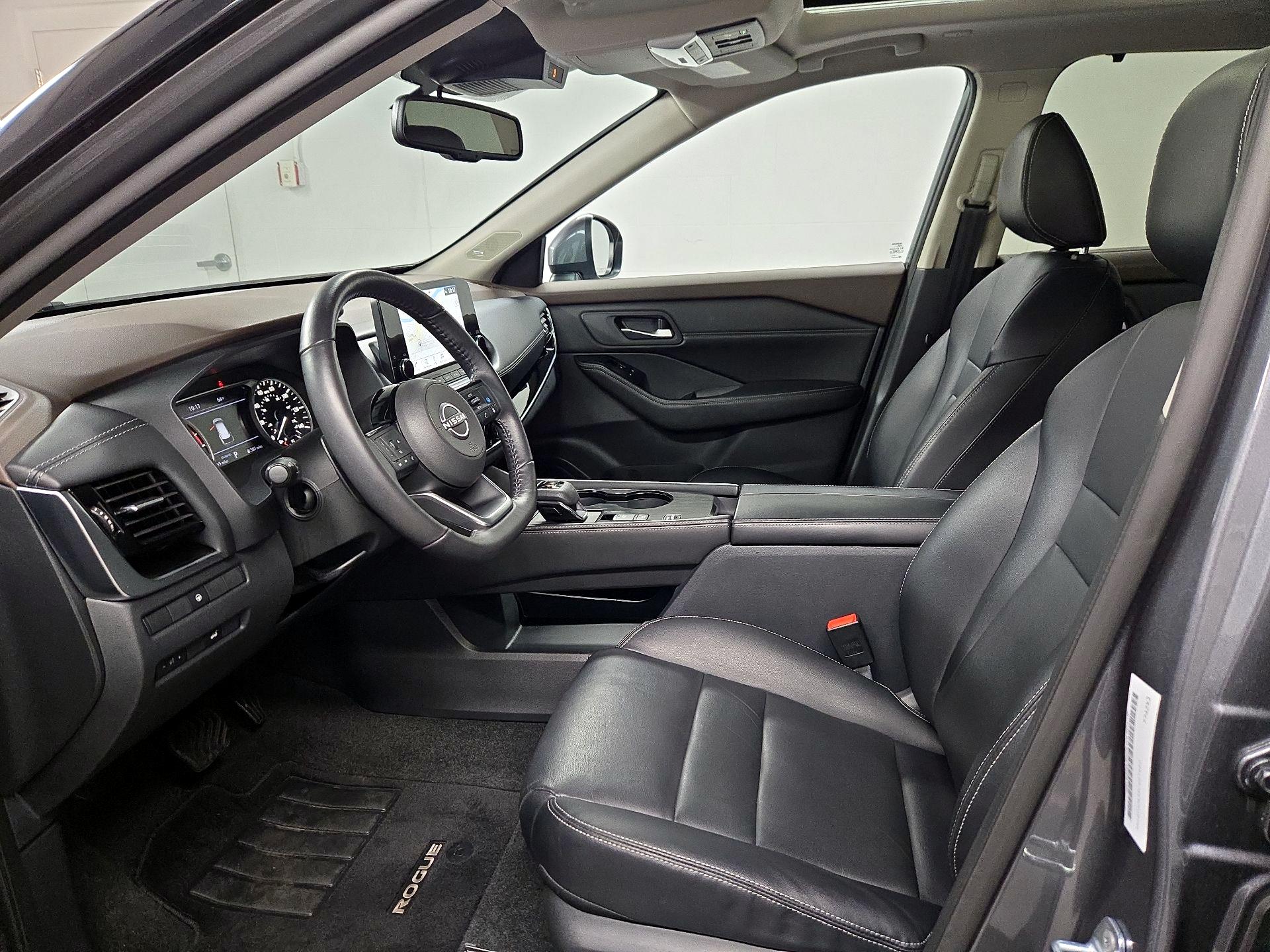 Thumbnail: 2023 Nissan Rogue - 11