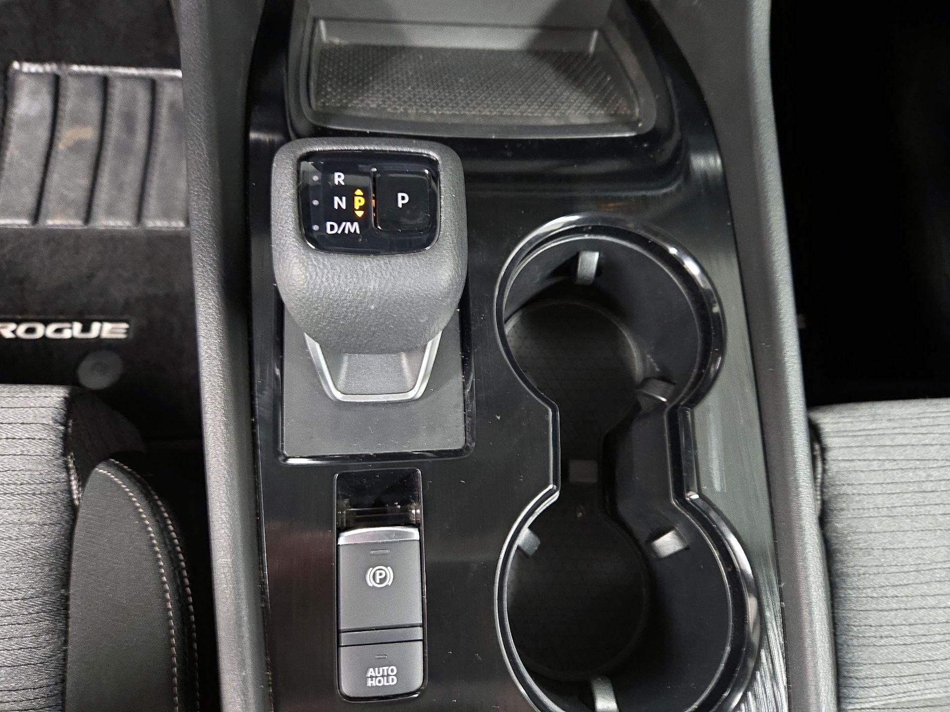 Thumbnail: 2023 Nissan Rogue - 17