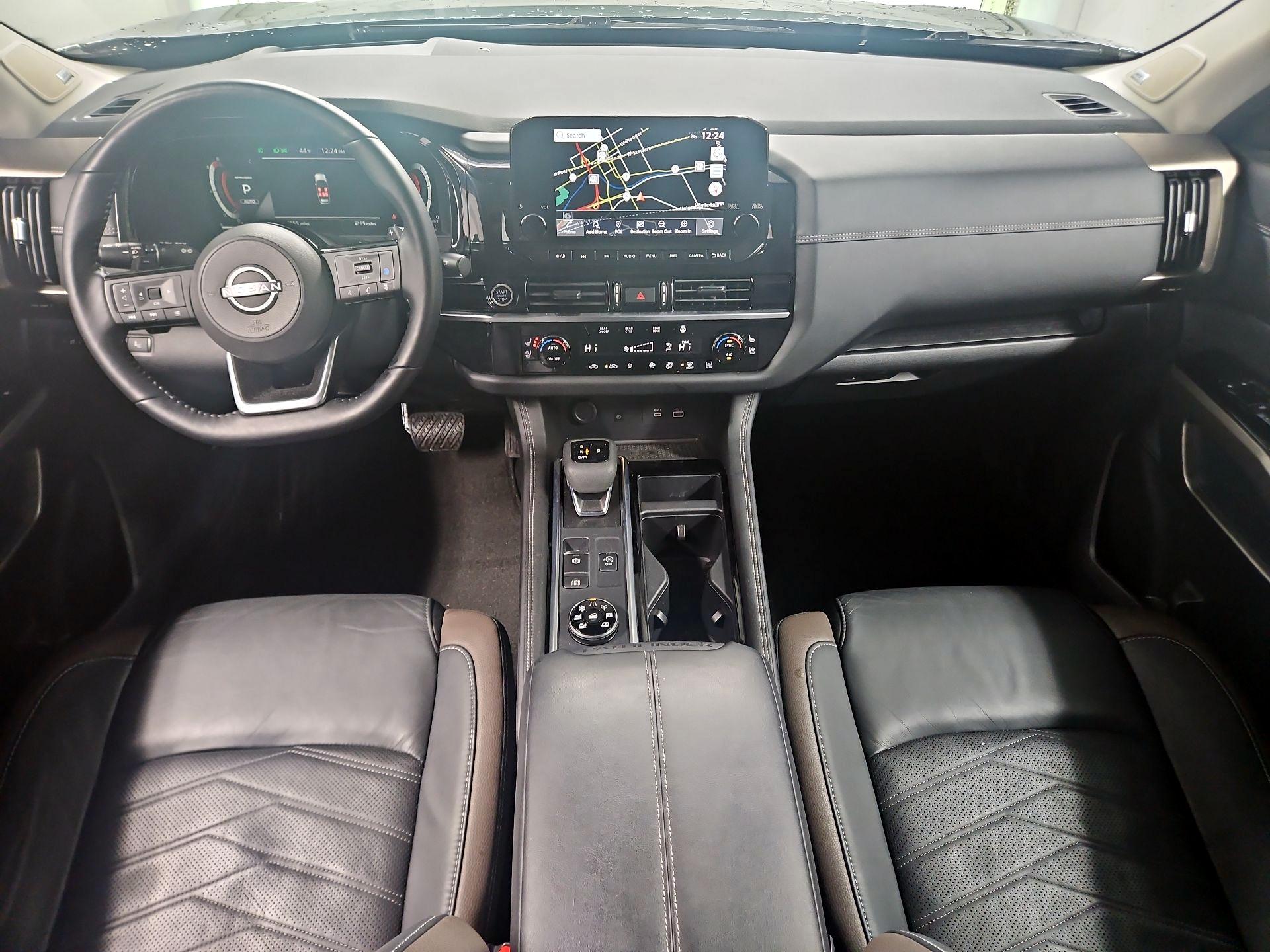 Thumbnail: 2023 Nissan Pathfinder - 9