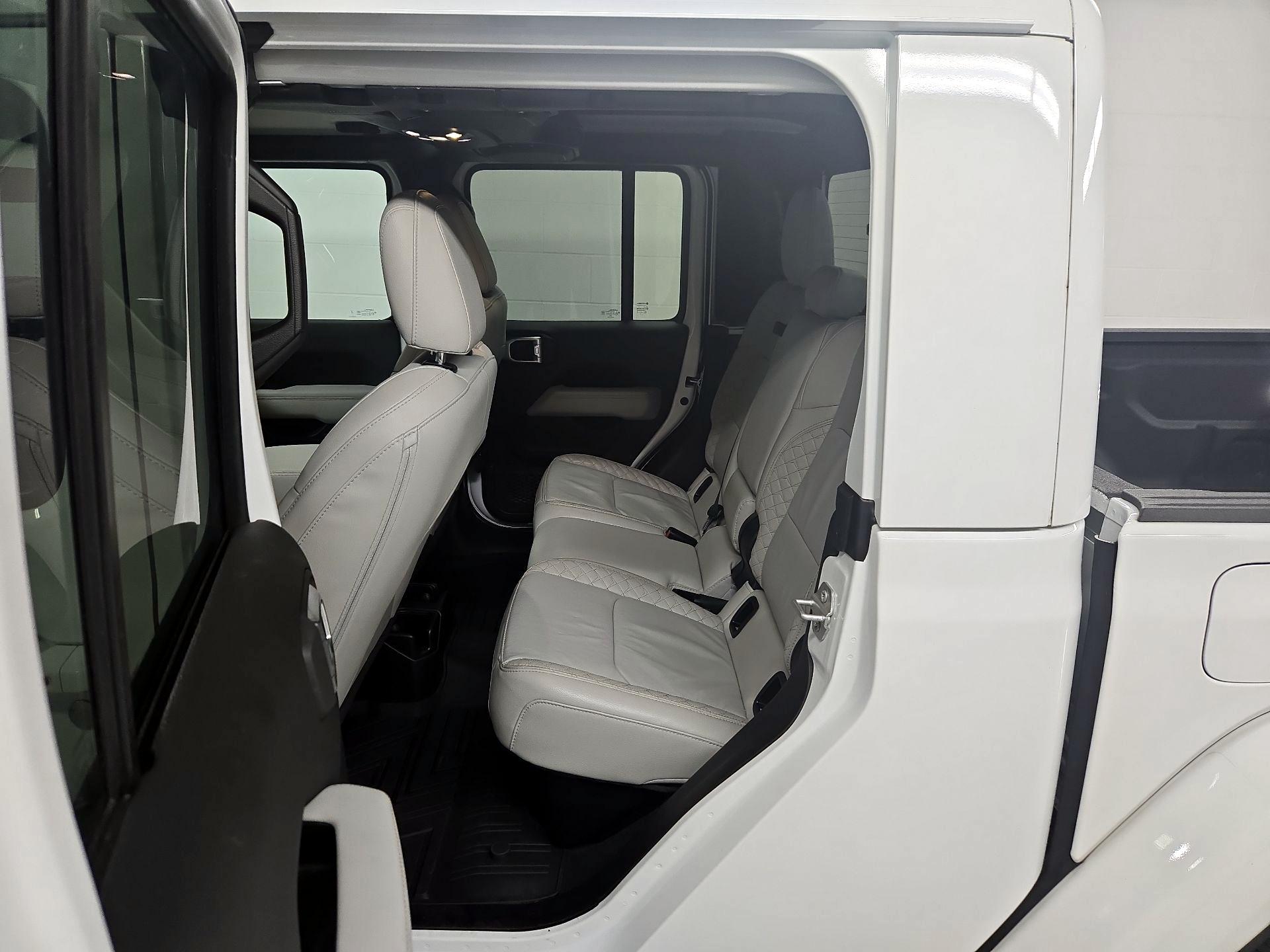 Thumbnail: 2023 Jeep Gladiator - 20