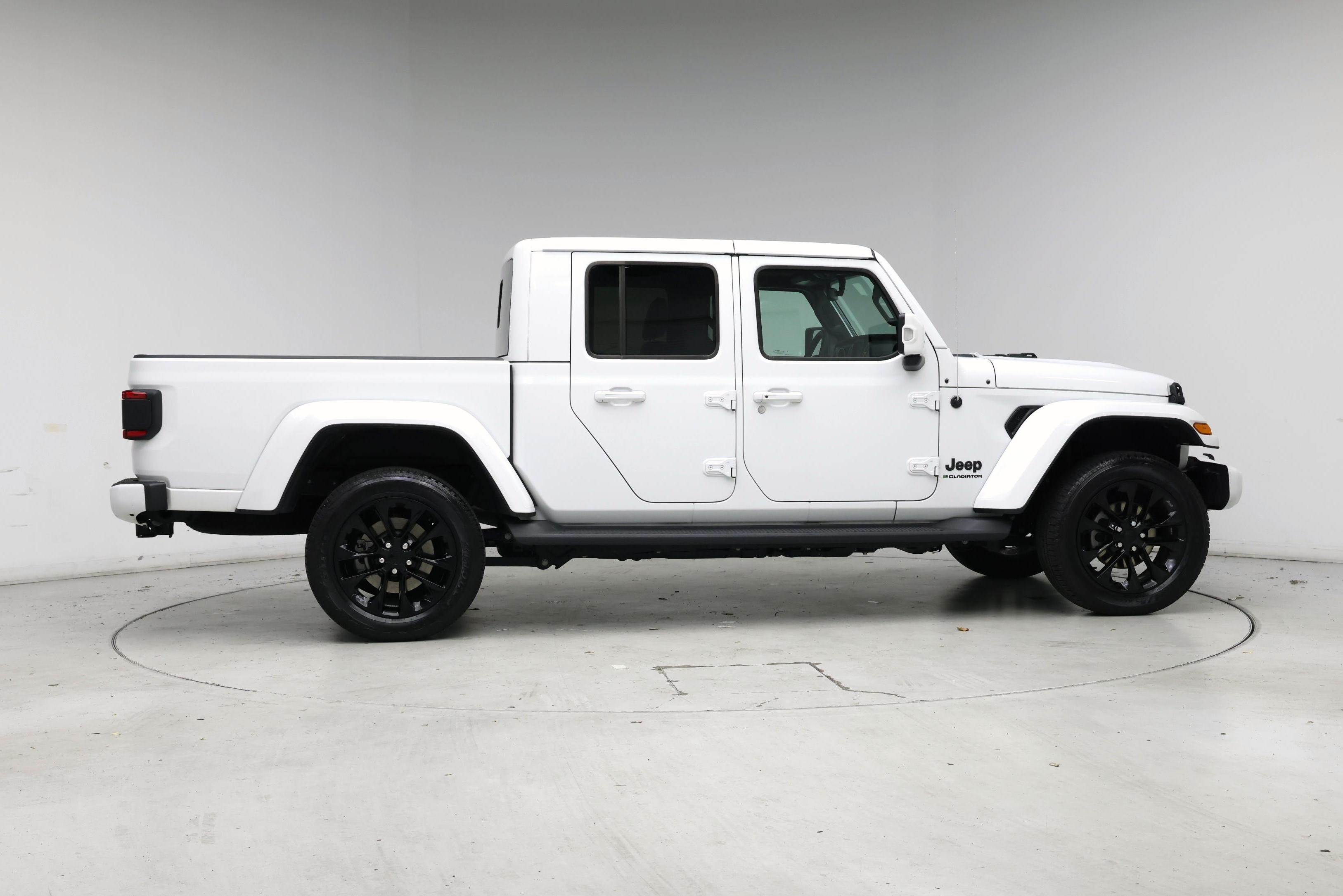 Thumbnail: 2023 Jeep Gladiator - 7