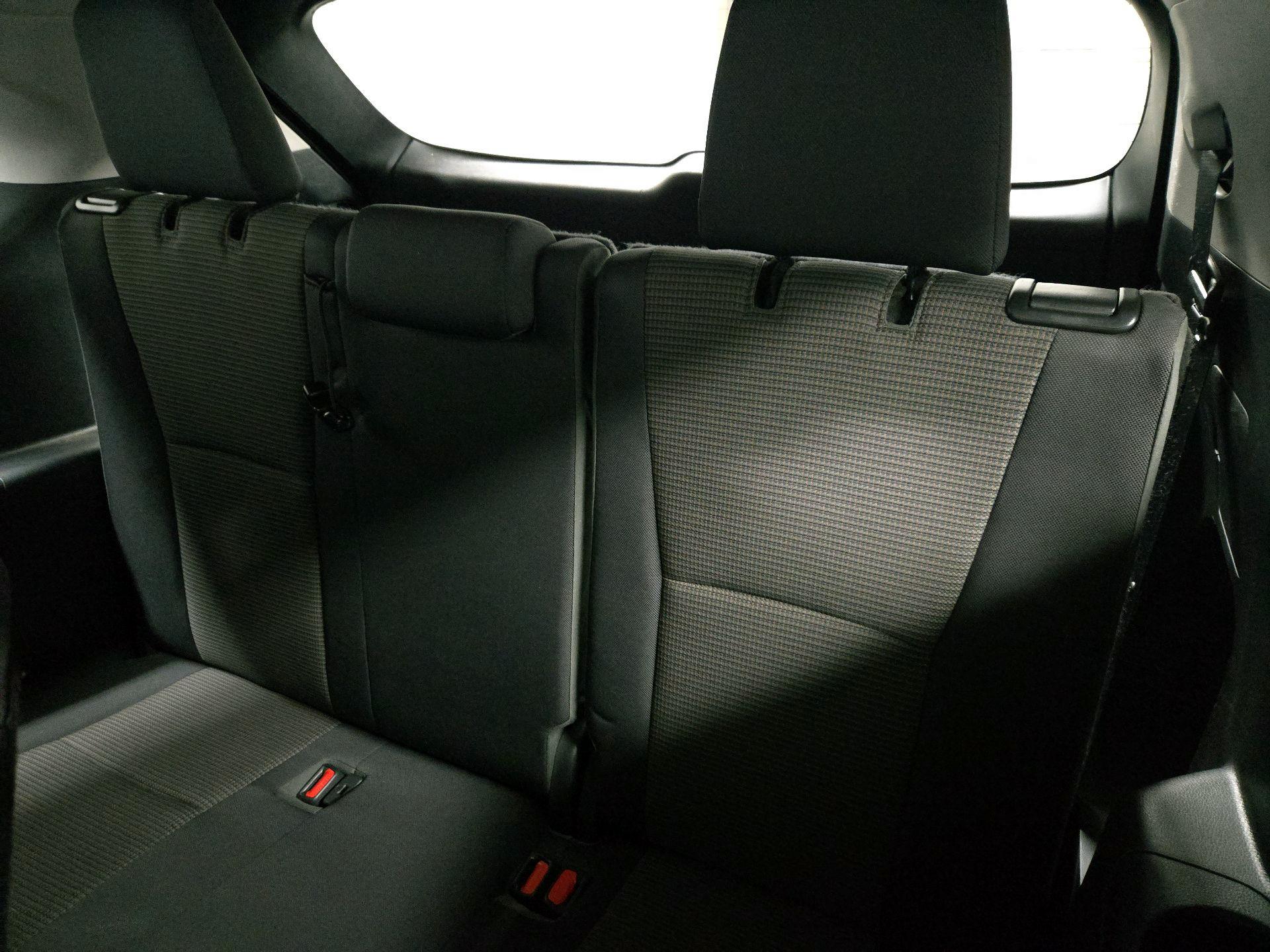 Thumbnail: 2023 Toyota Highlander - 20