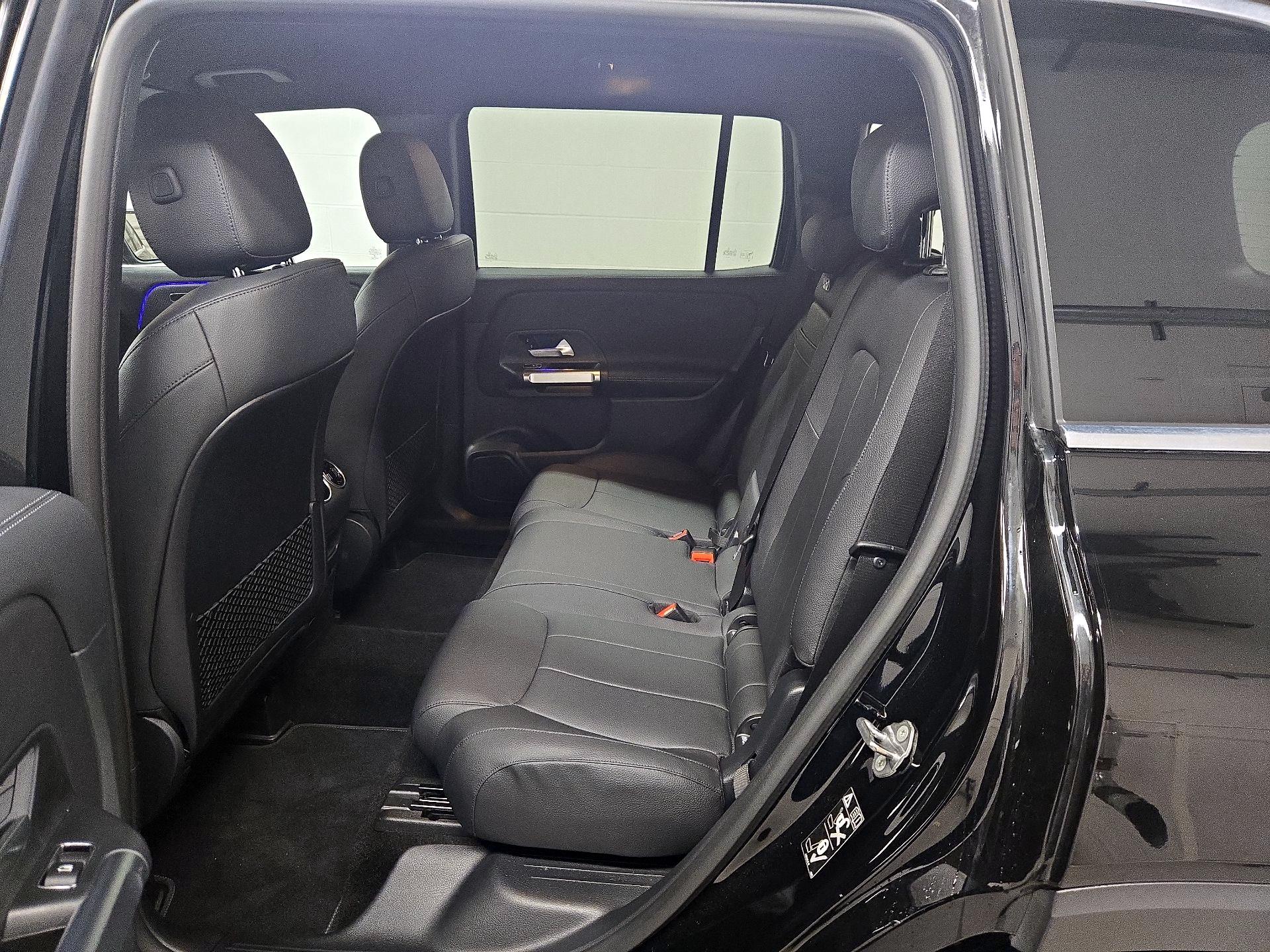 Thumbnail: 2023 Mercedes-Benz GLB - 19